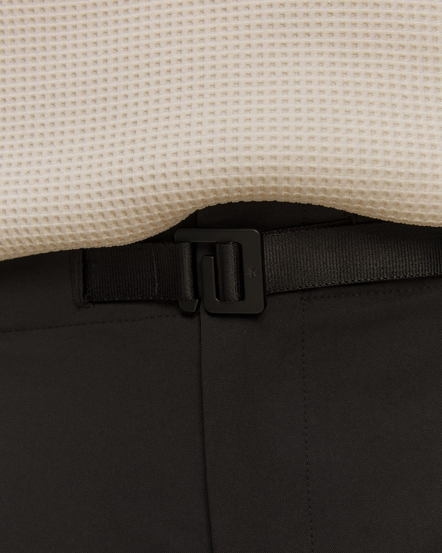 Pantaloni pentru bărbați Goldwin One Tuck Tapered Stretch Pnats negri