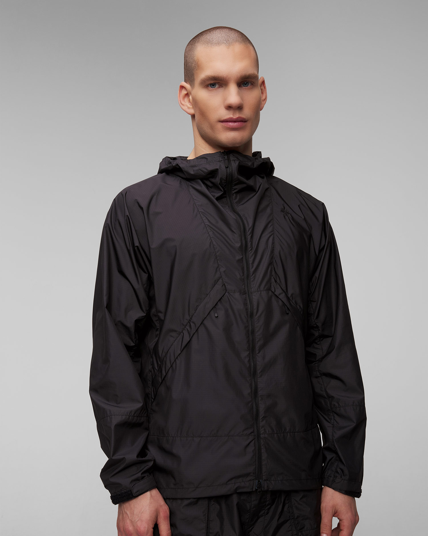 Goldwin Rip-stop Light Jacket Windjacke für Herren in Schwarz