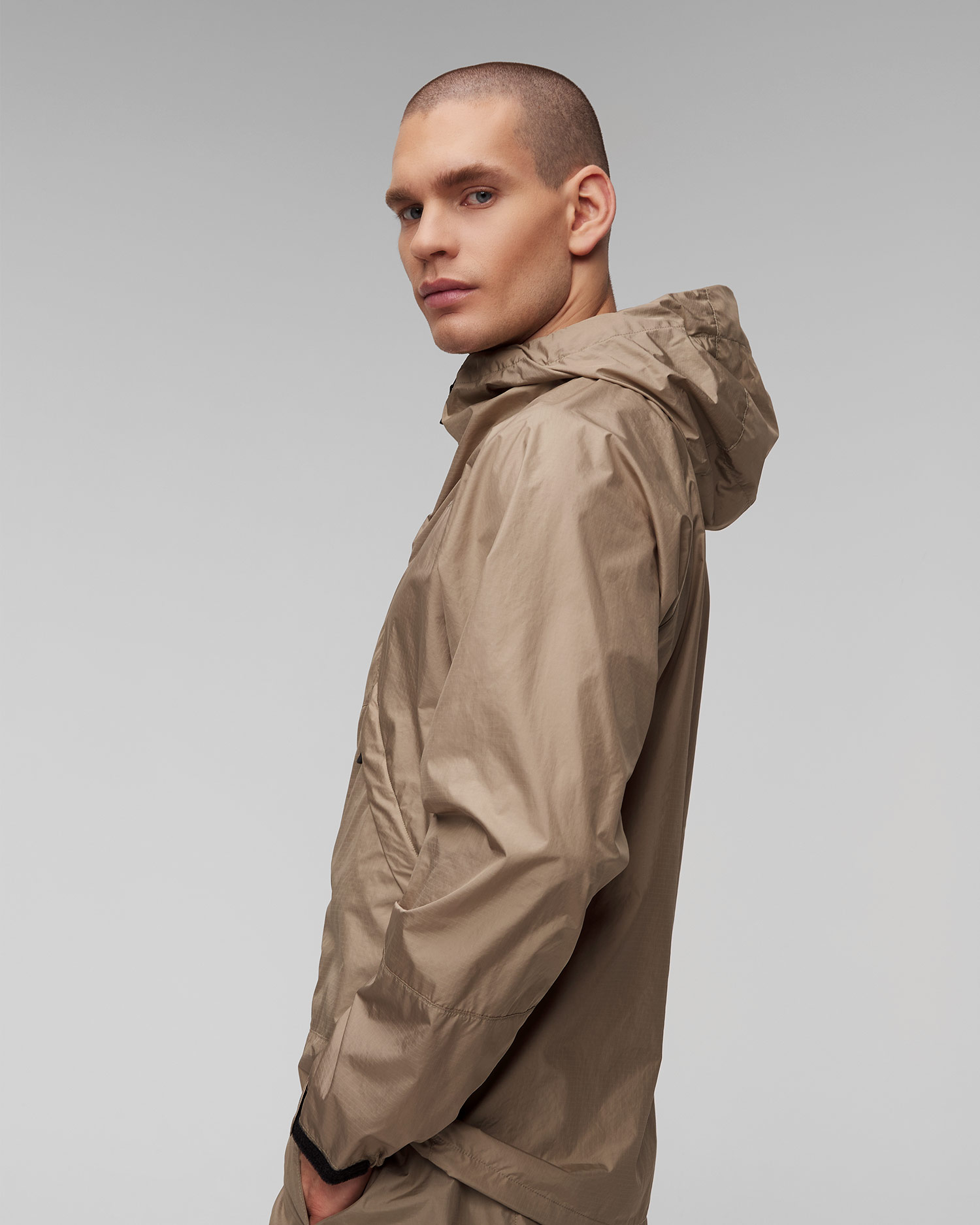 Veste beige pour hommes Goldwin Rip-stop Light Jacket