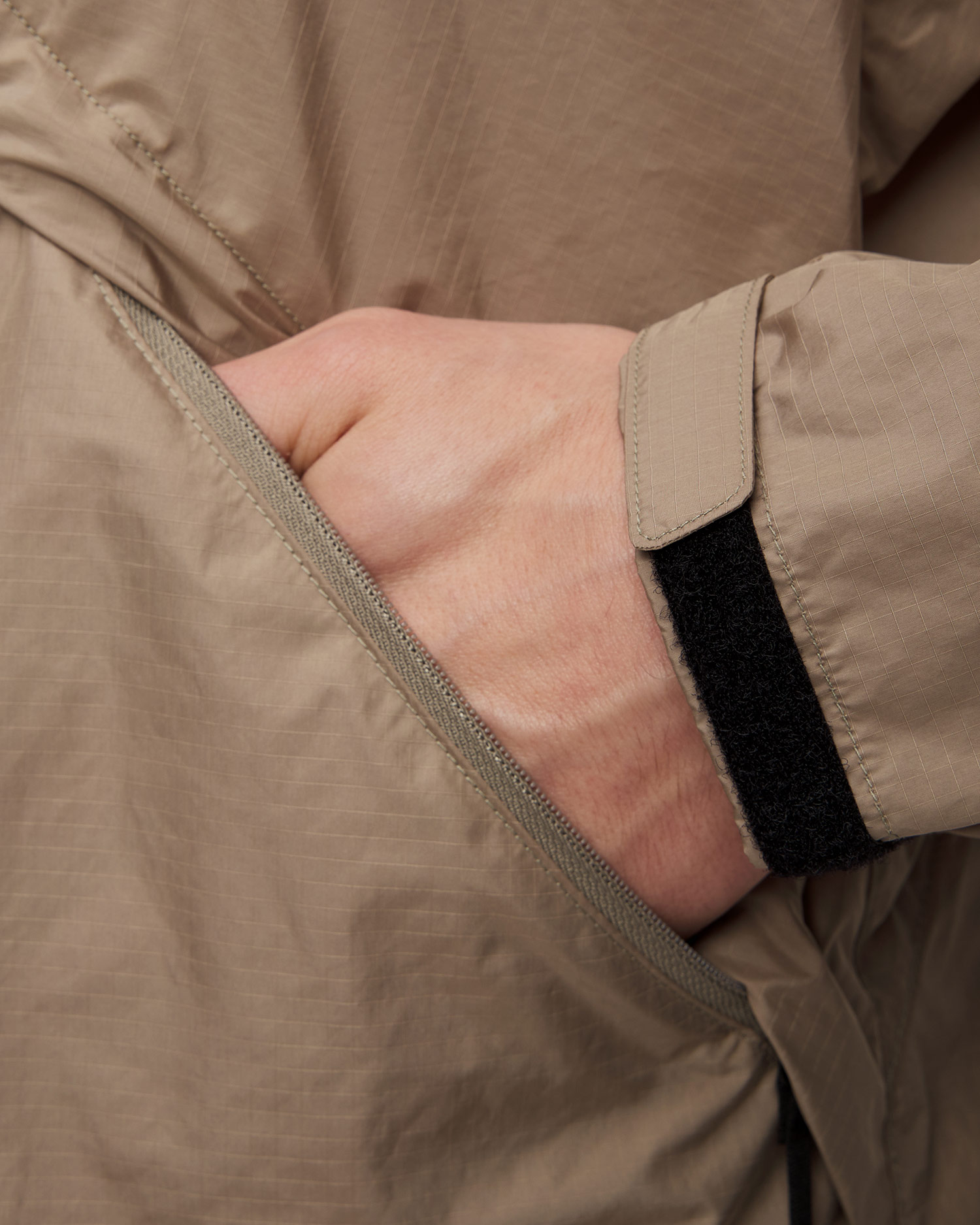 Veste beige pour hommes Goldwin Rip-stop Light Jacket