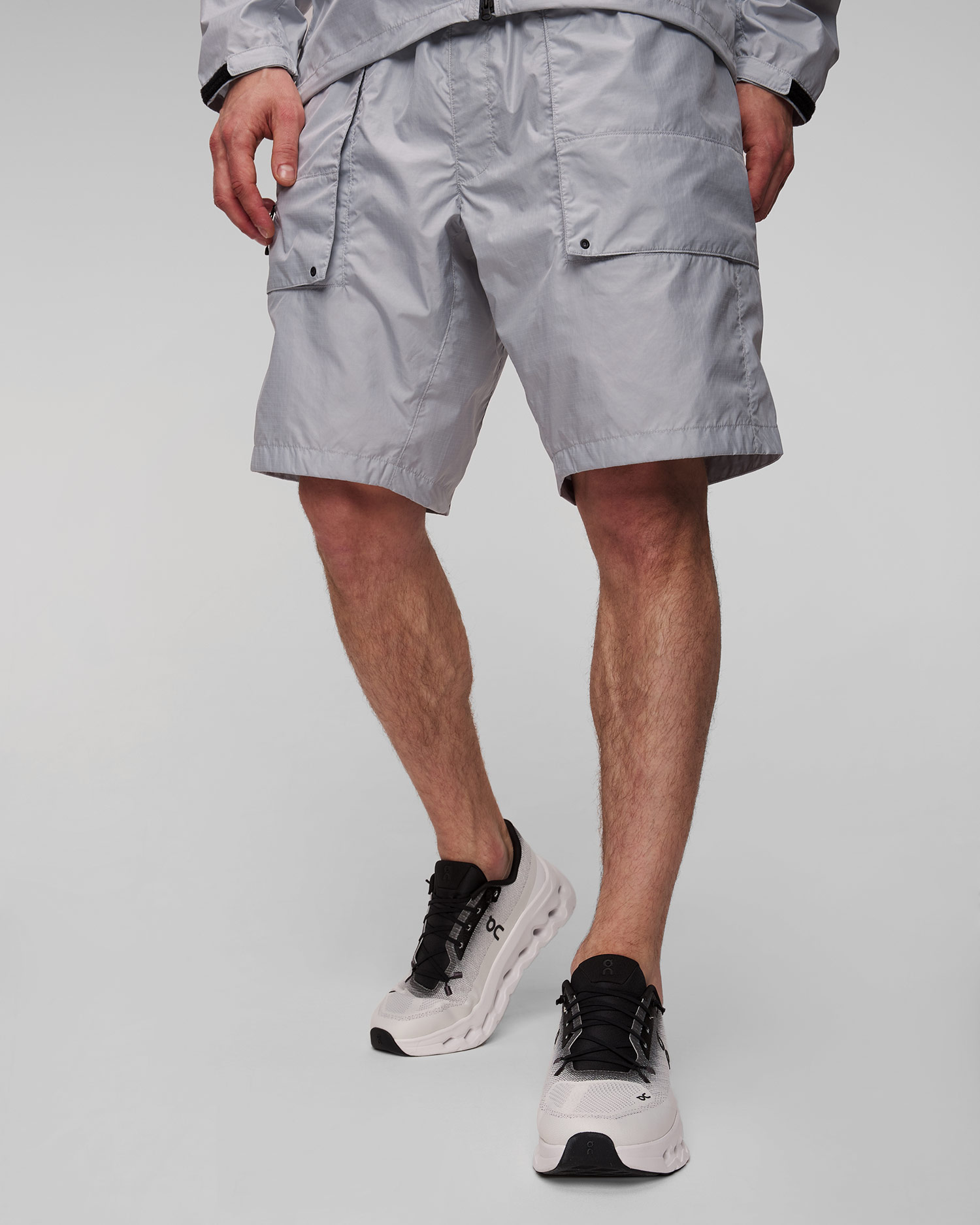 Goldwin Rip-stop Light Cargo Shorts Herrenshorts in Grau