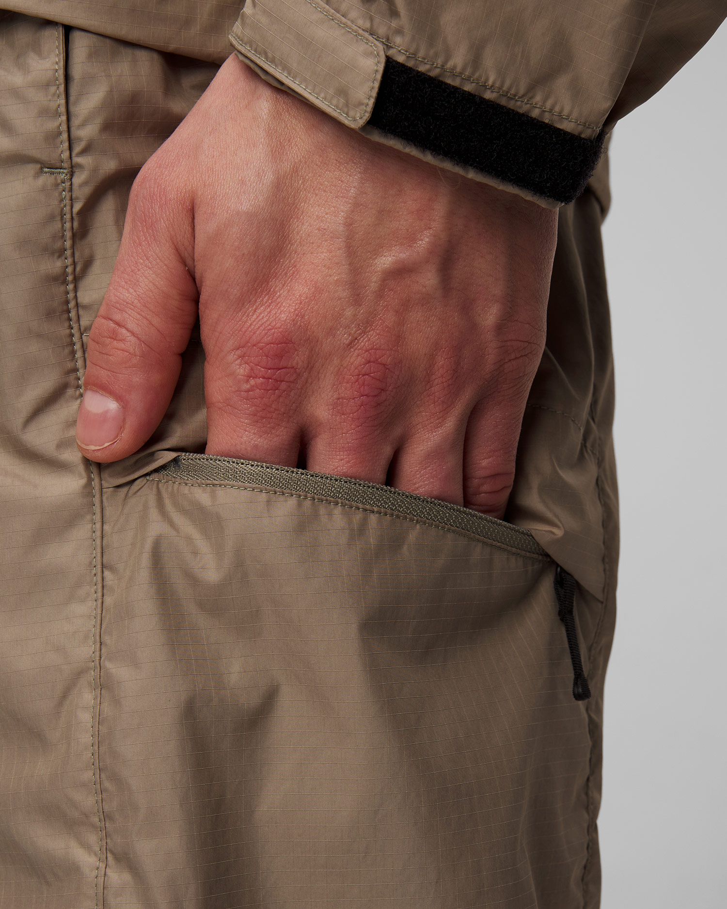 Pantalon beige pour hommes Goldwin Rip-stop Light Hike Pants