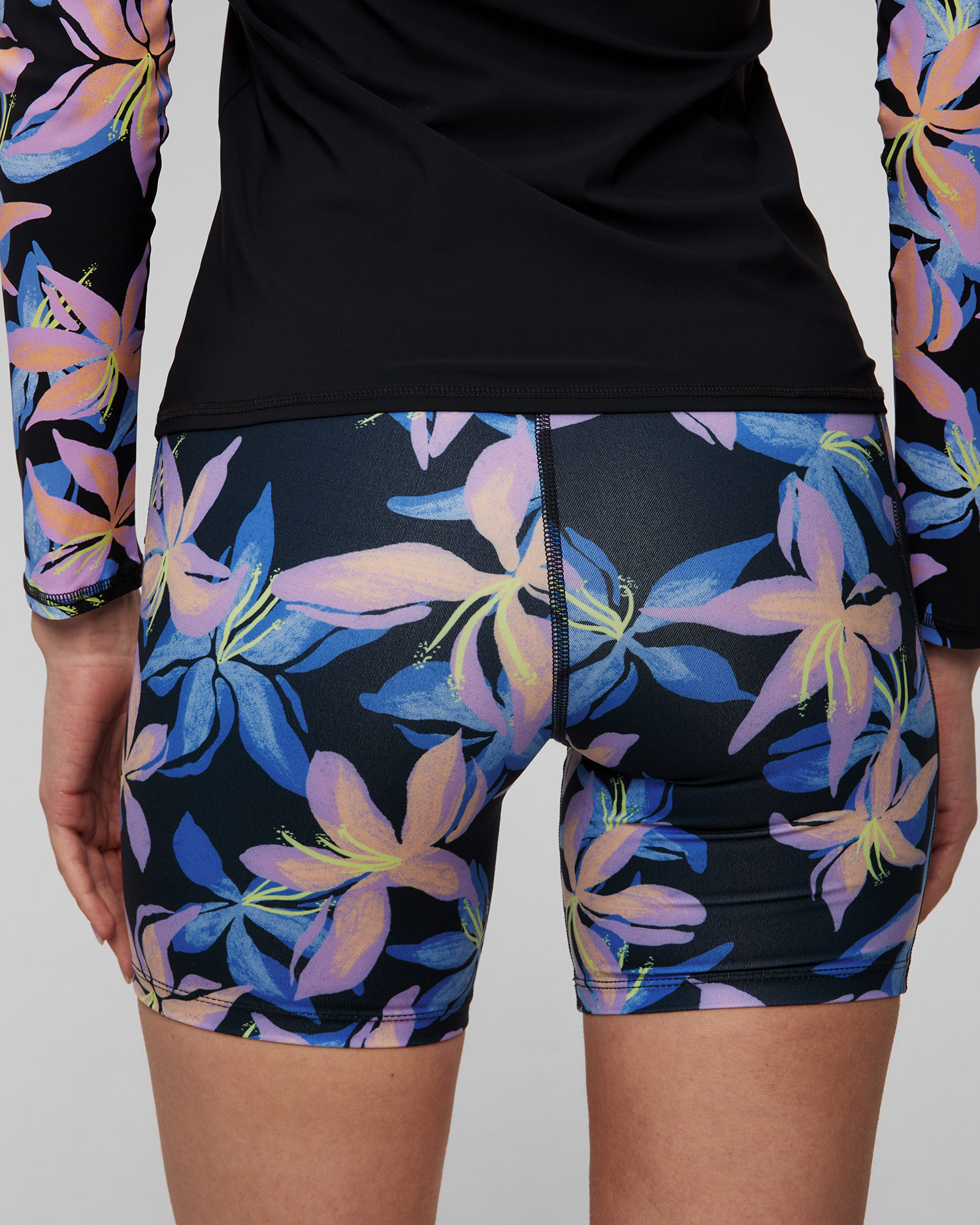 Krótkie leginsy bikerki Roxy Heart Into It