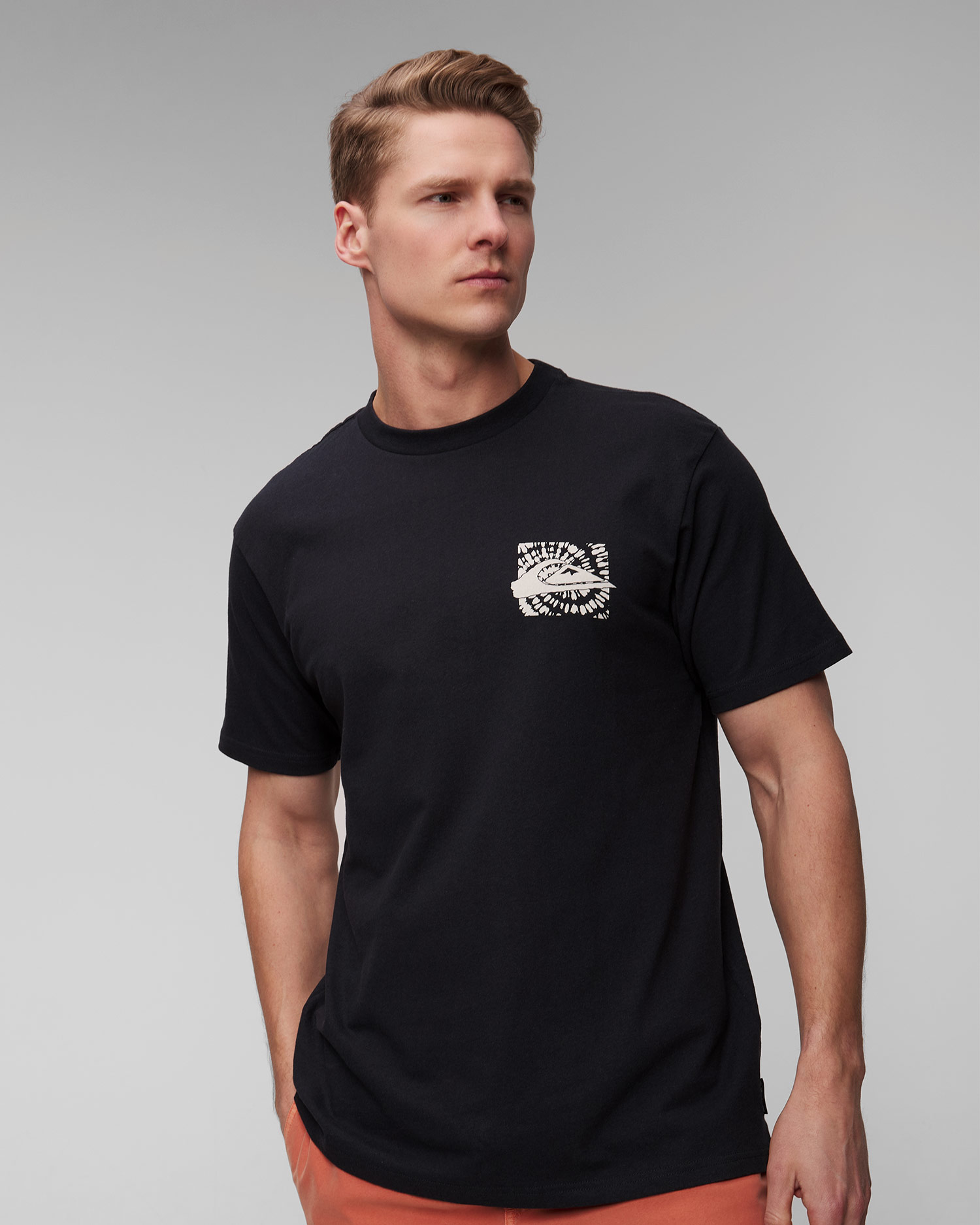 Pánske čierne tričko Quiksilver Hurricane alebo Hippie Moe