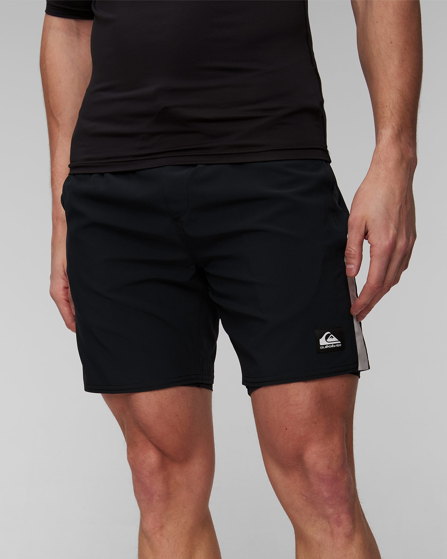 Pantaloni scurți pentru bărbați Quiksilver Negru Omni Training Short 17
