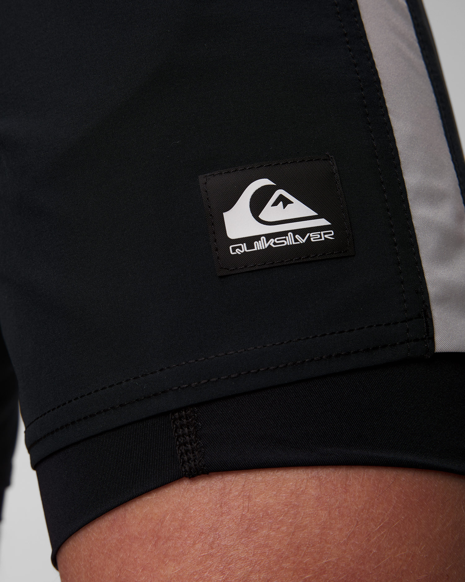 Pantaloni scurți pentru bărbați Quiksilver Negru Omni Training Short 17