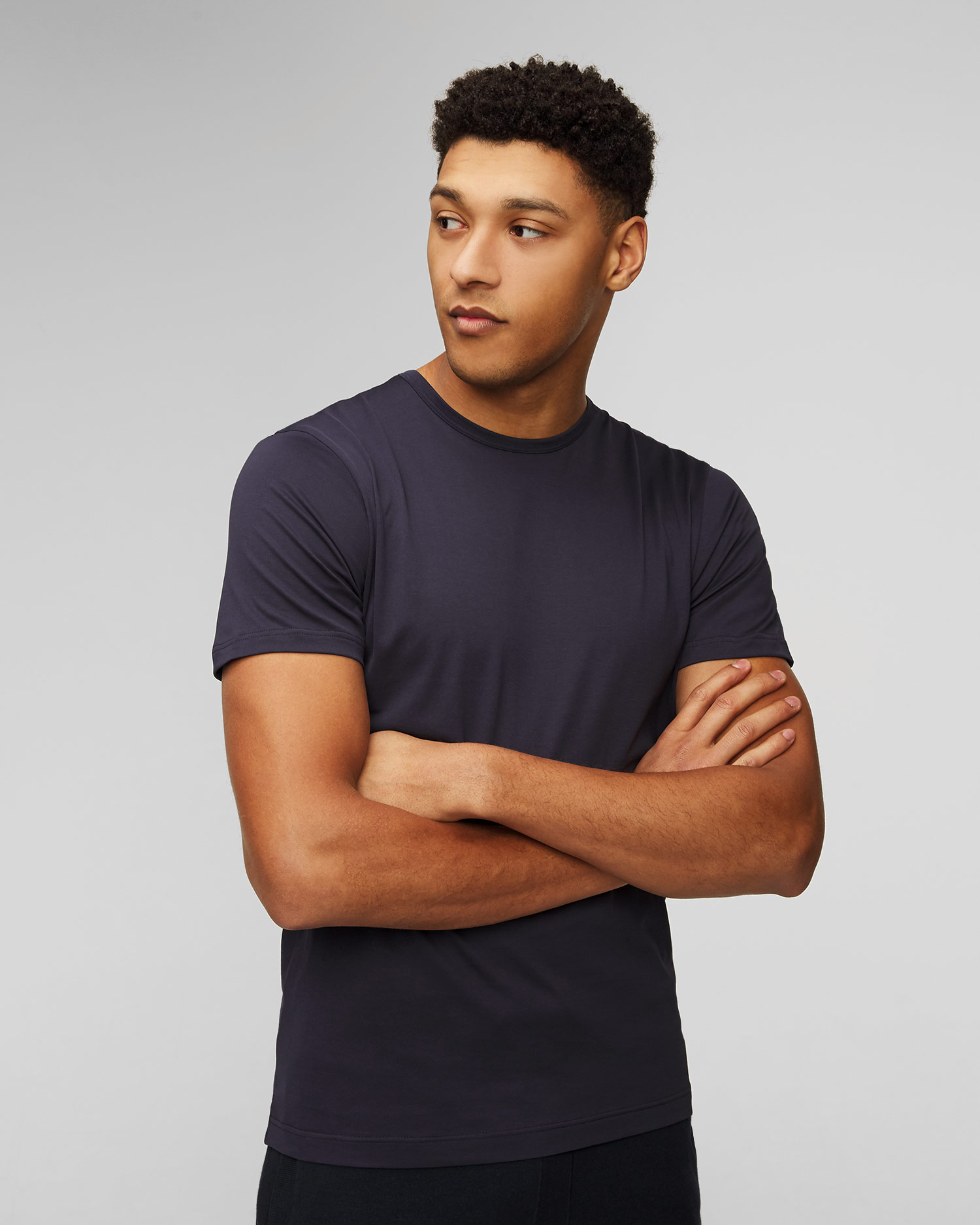 T-shirt bleu marine pour hommes Sunspel