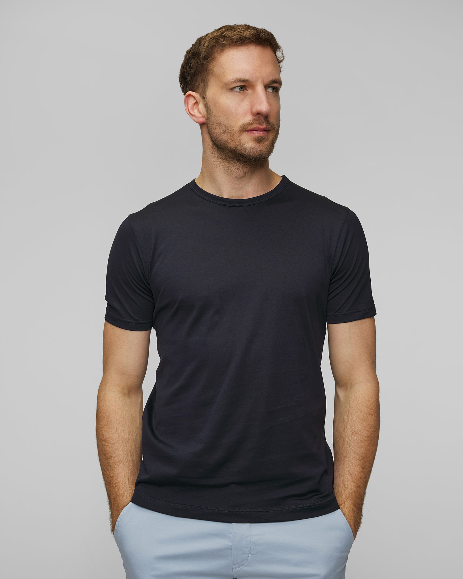 Granatowy T-shirt męski Sunspel