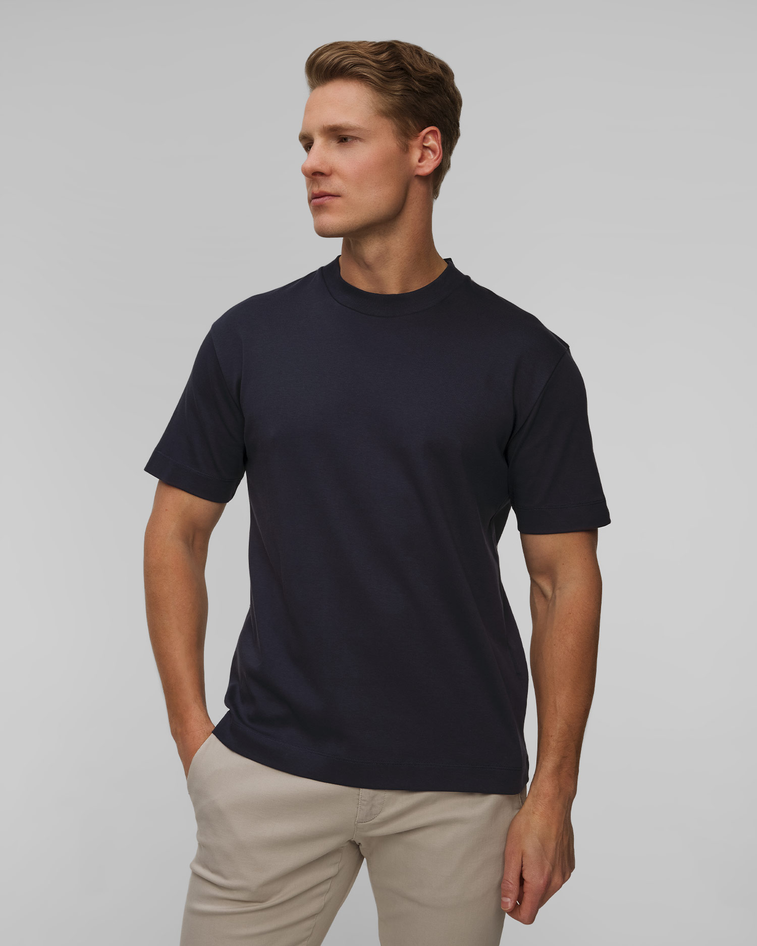 Men's navy T-shirt Sunspel, Color/Pattern: Granatowy