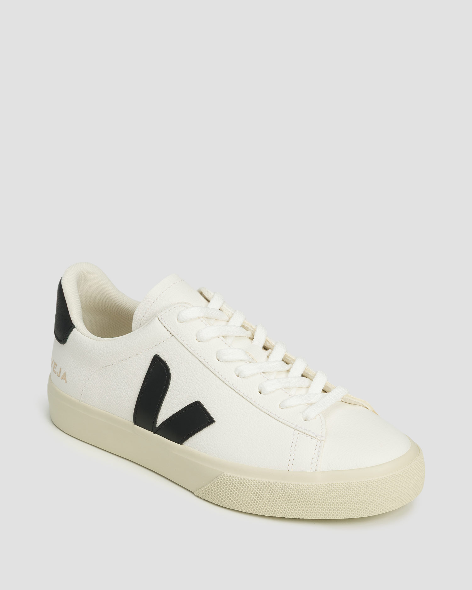 Women's leather sneakers Veja Campo white