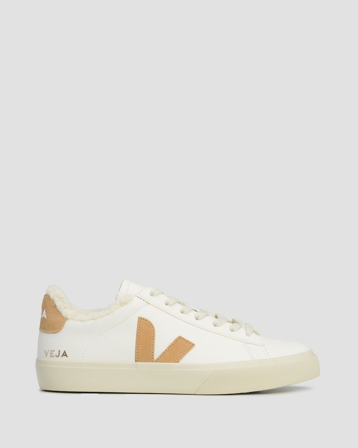Women's insulated sneakers Veja Campo white