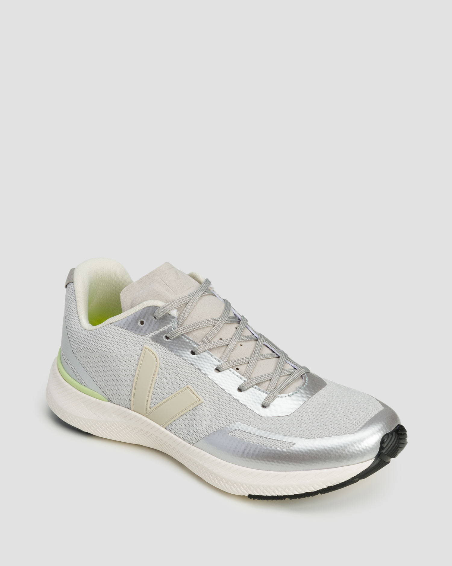 Women's vegan sneakers Veja Impala silver