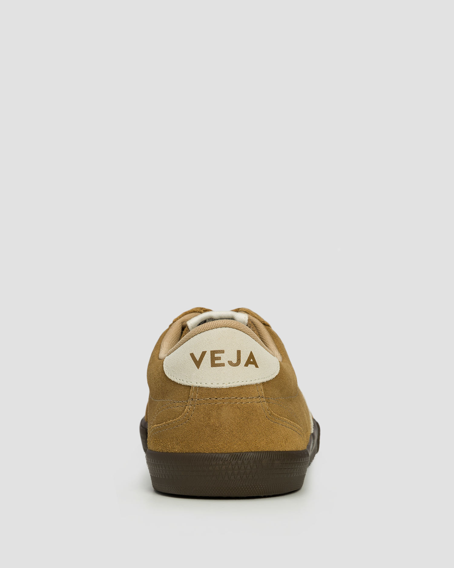Pánské boty Veja Volley Suede v Hnědé Barvě