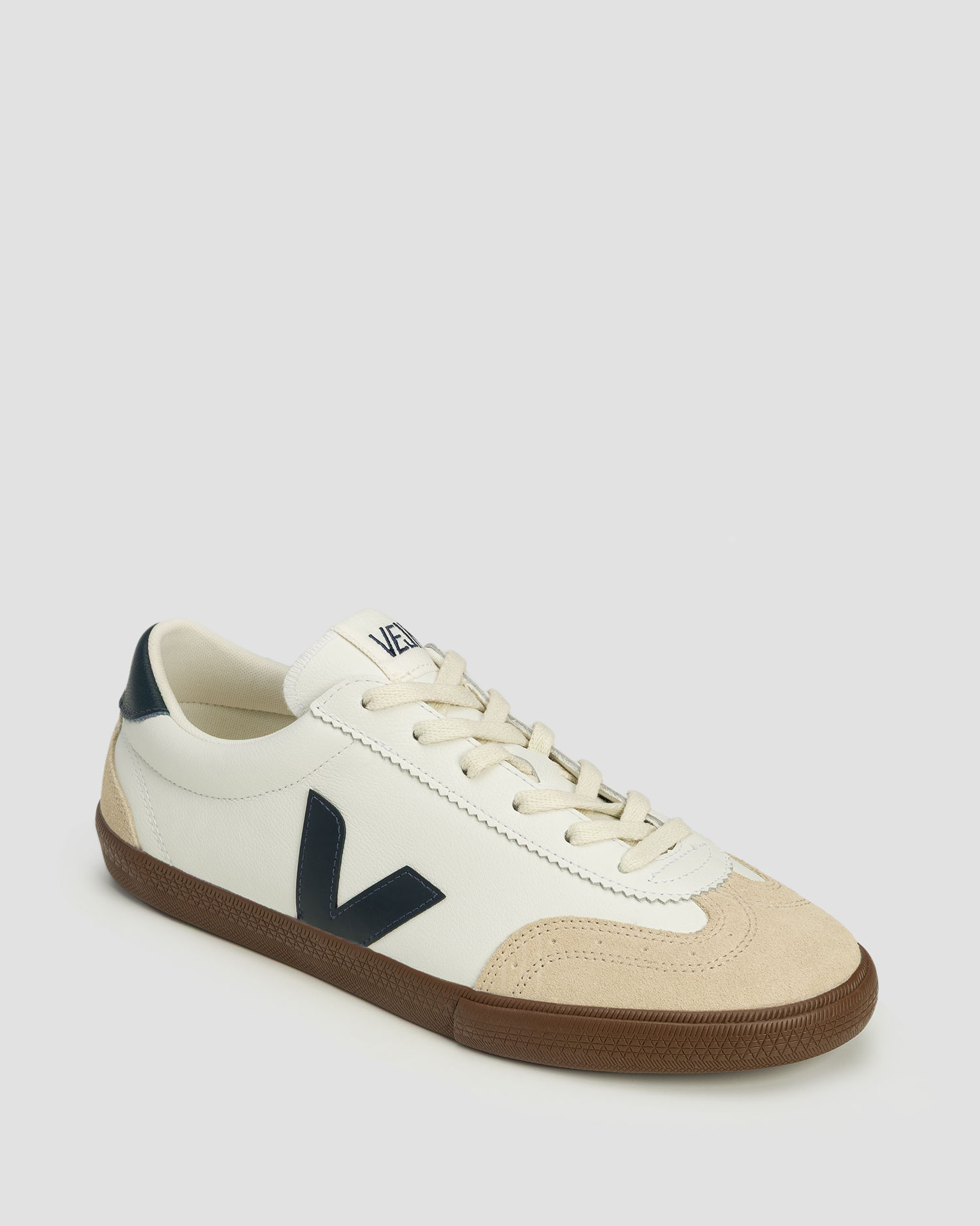 Chaussures blanches pour hommes Veja Volley O.T. Leath