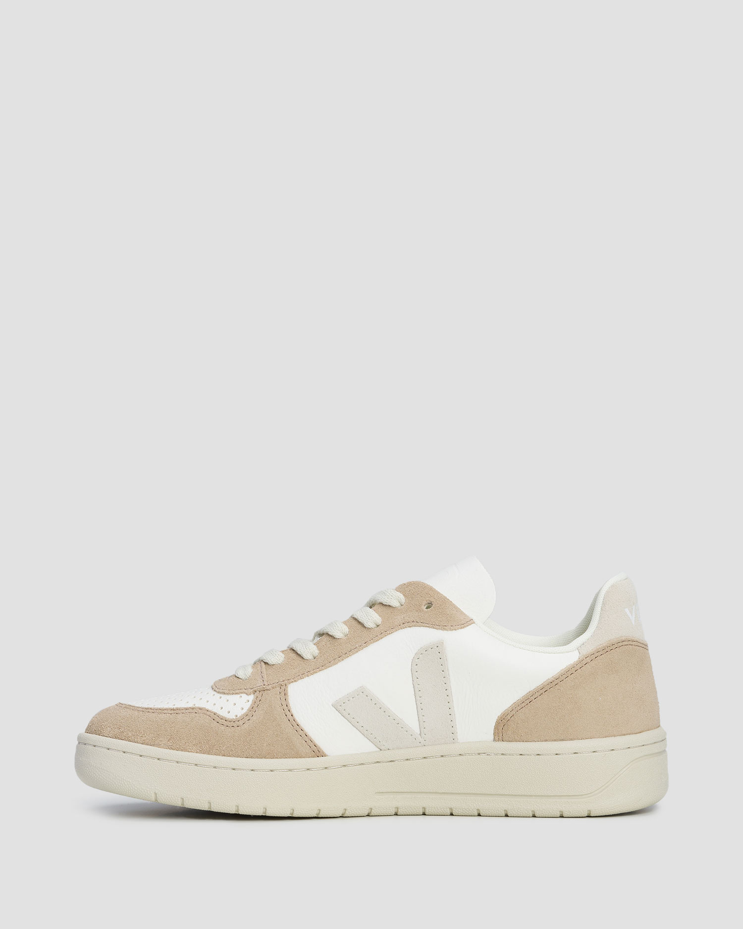 Buty skórzane damskie Veja V-10 białe