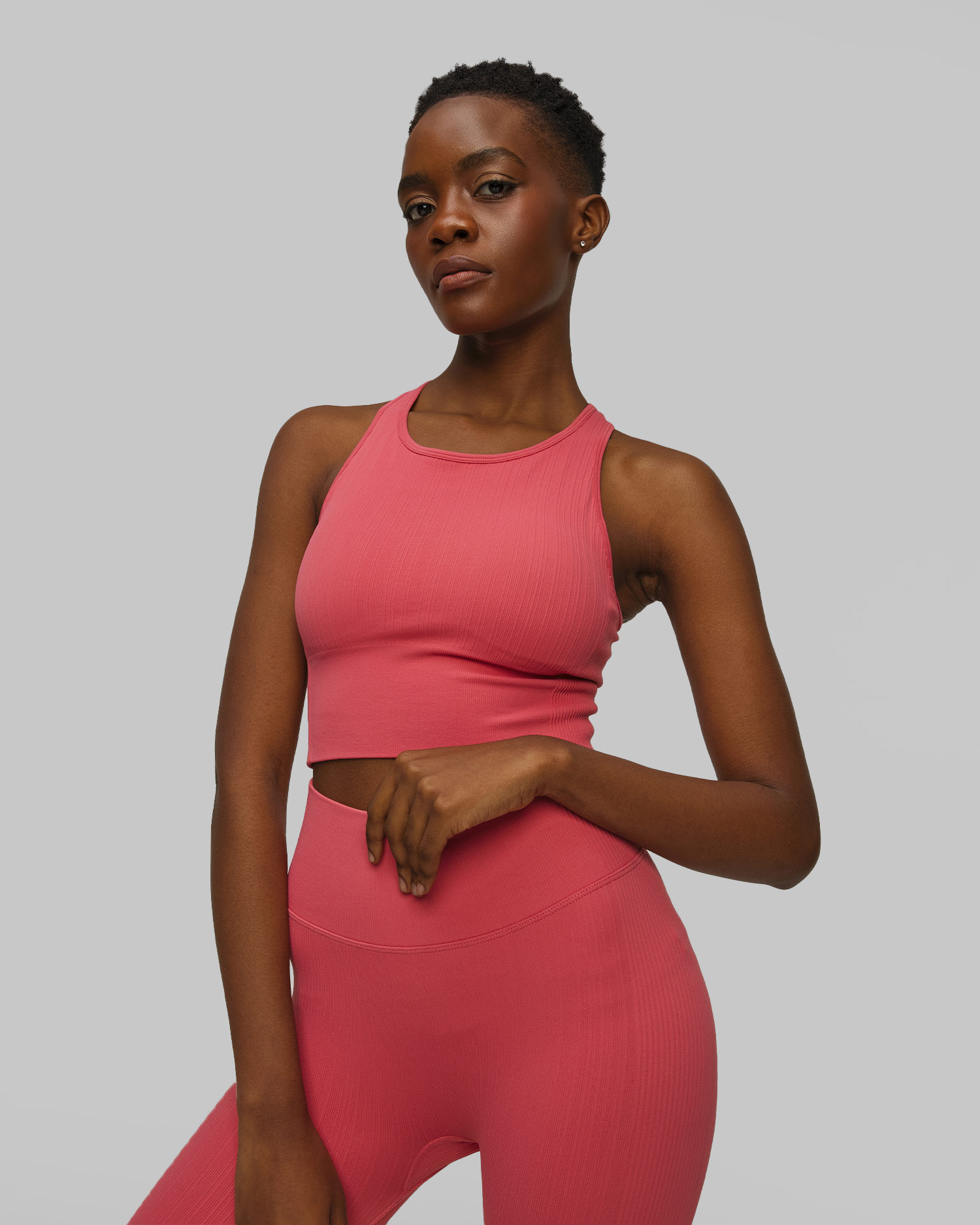 Dámský sportovní top Casall Multi Rib Seamless Padded Sports Top v Růžové Barvě