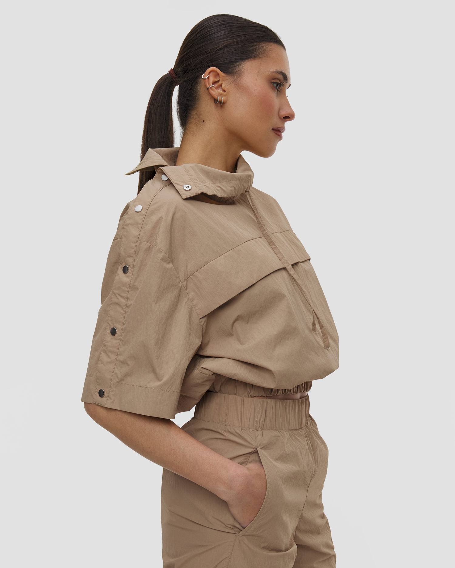 Casall Active Short Sleeve Track Jacket Damenjacke in Beige