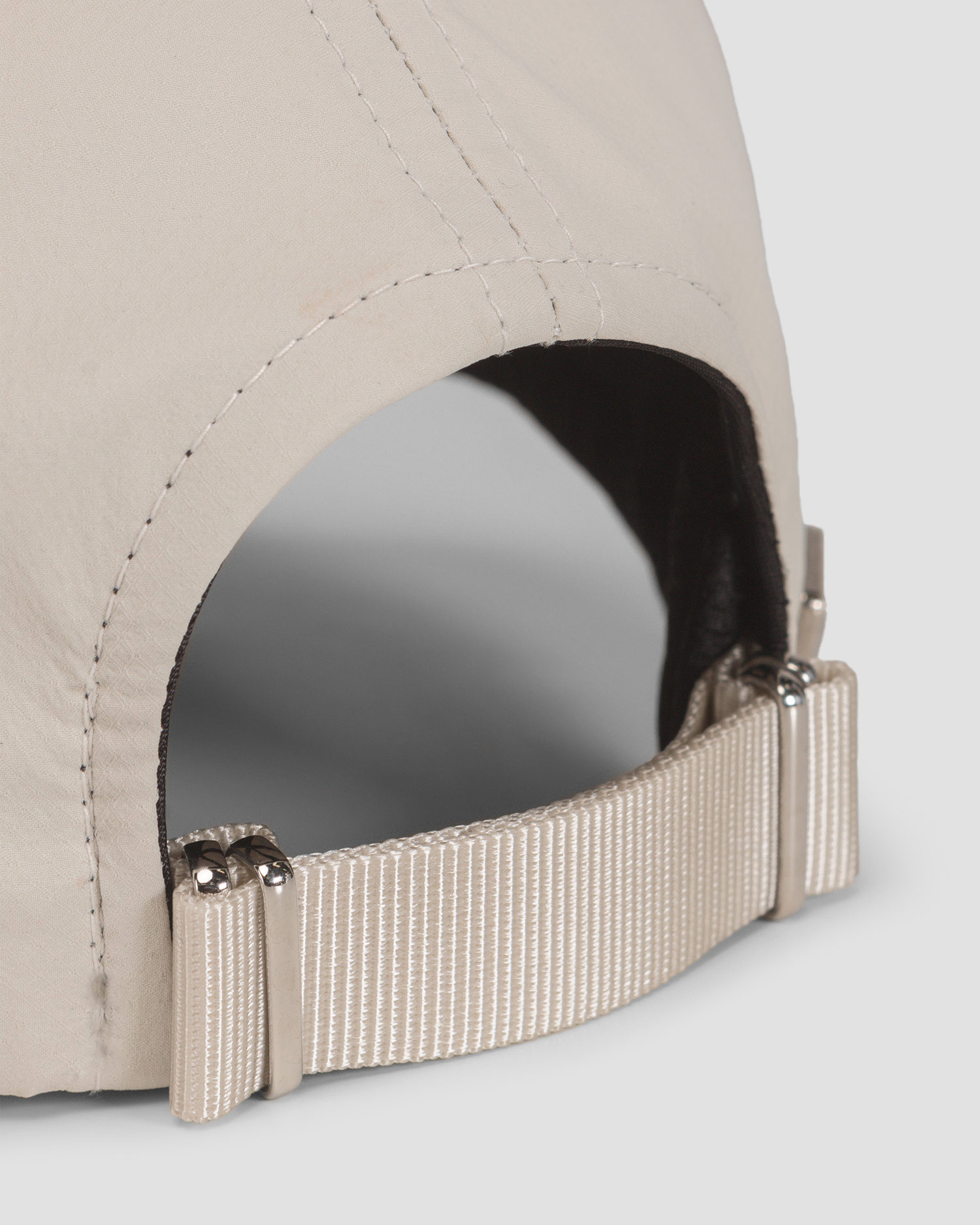 Varsity Active Tech Kappe in Beige