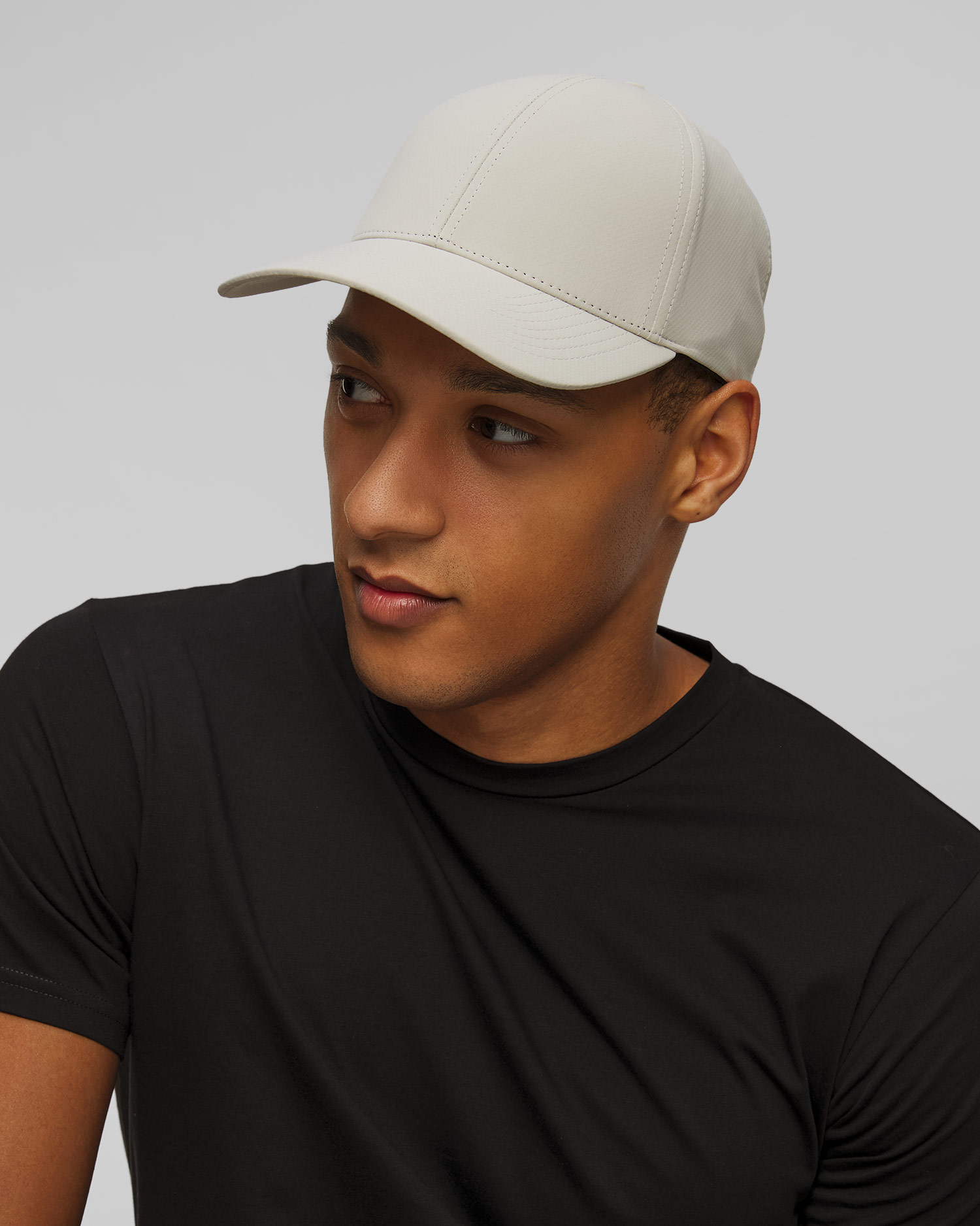 Béžová kšiltovka Varsity Active Tech