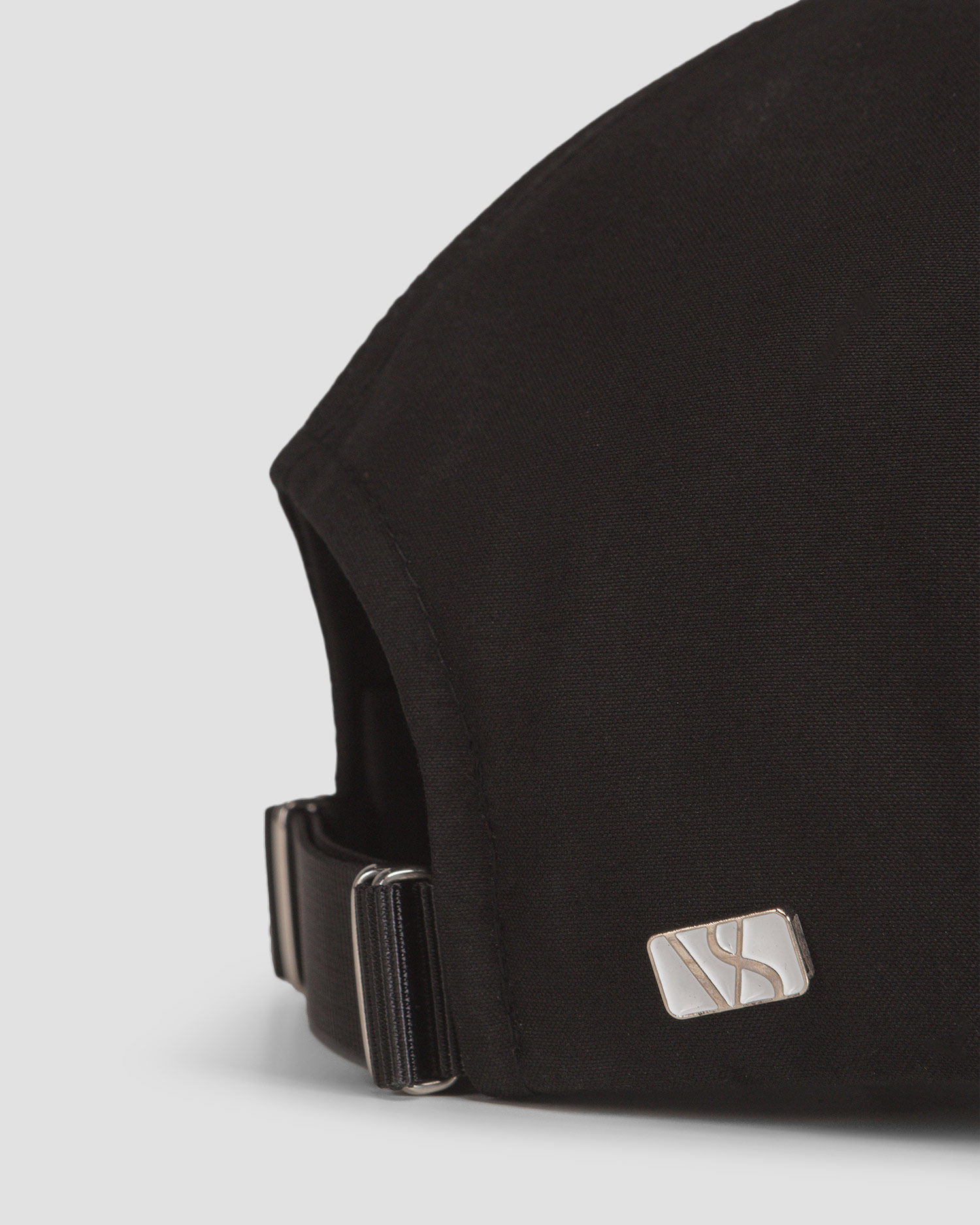 Varsity Ventile Cotton Legacy Structured Kappe in Schwarz