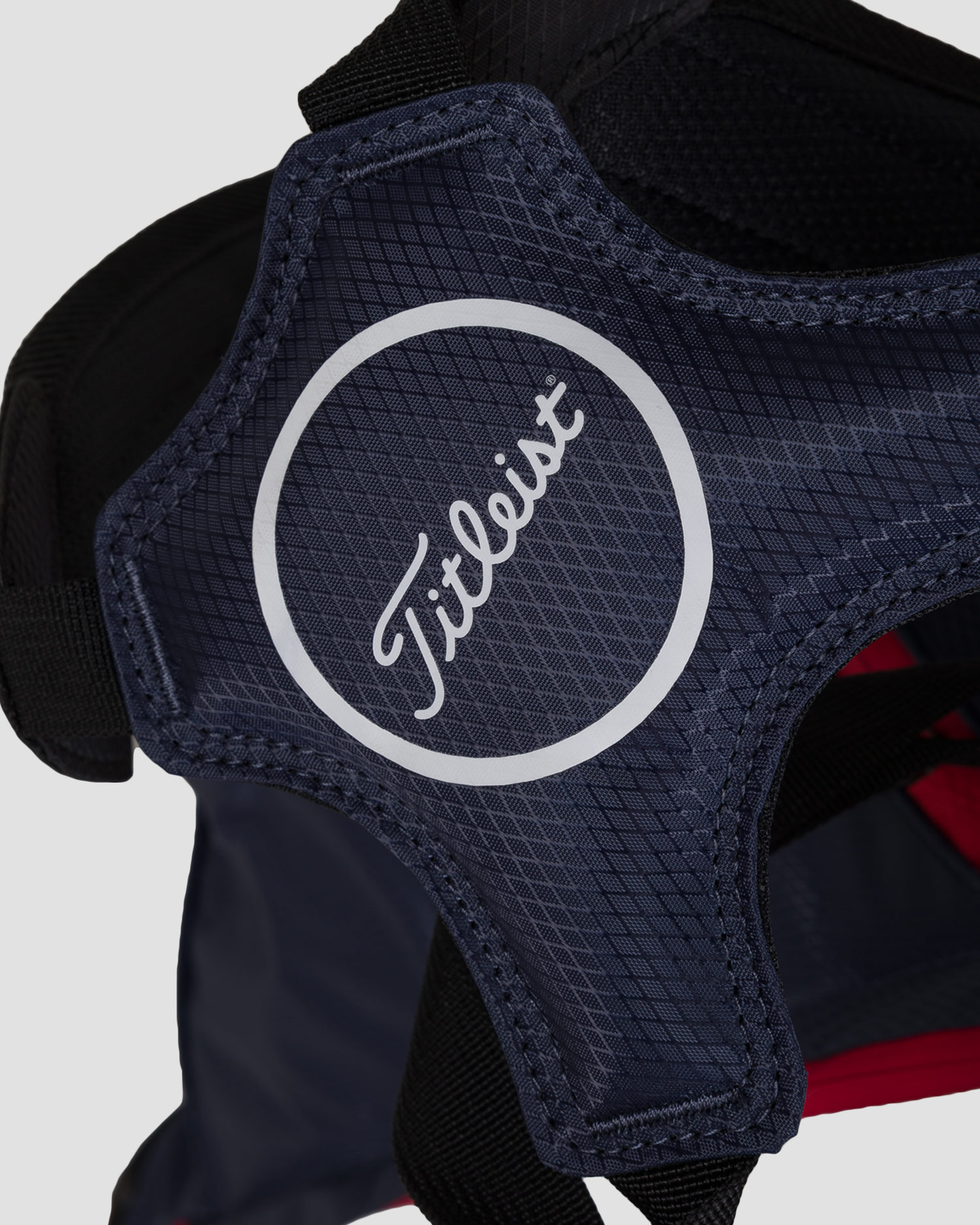 Granatowo-biało-czerwona torba golfowa Titleist Players 4 Stand Stadry