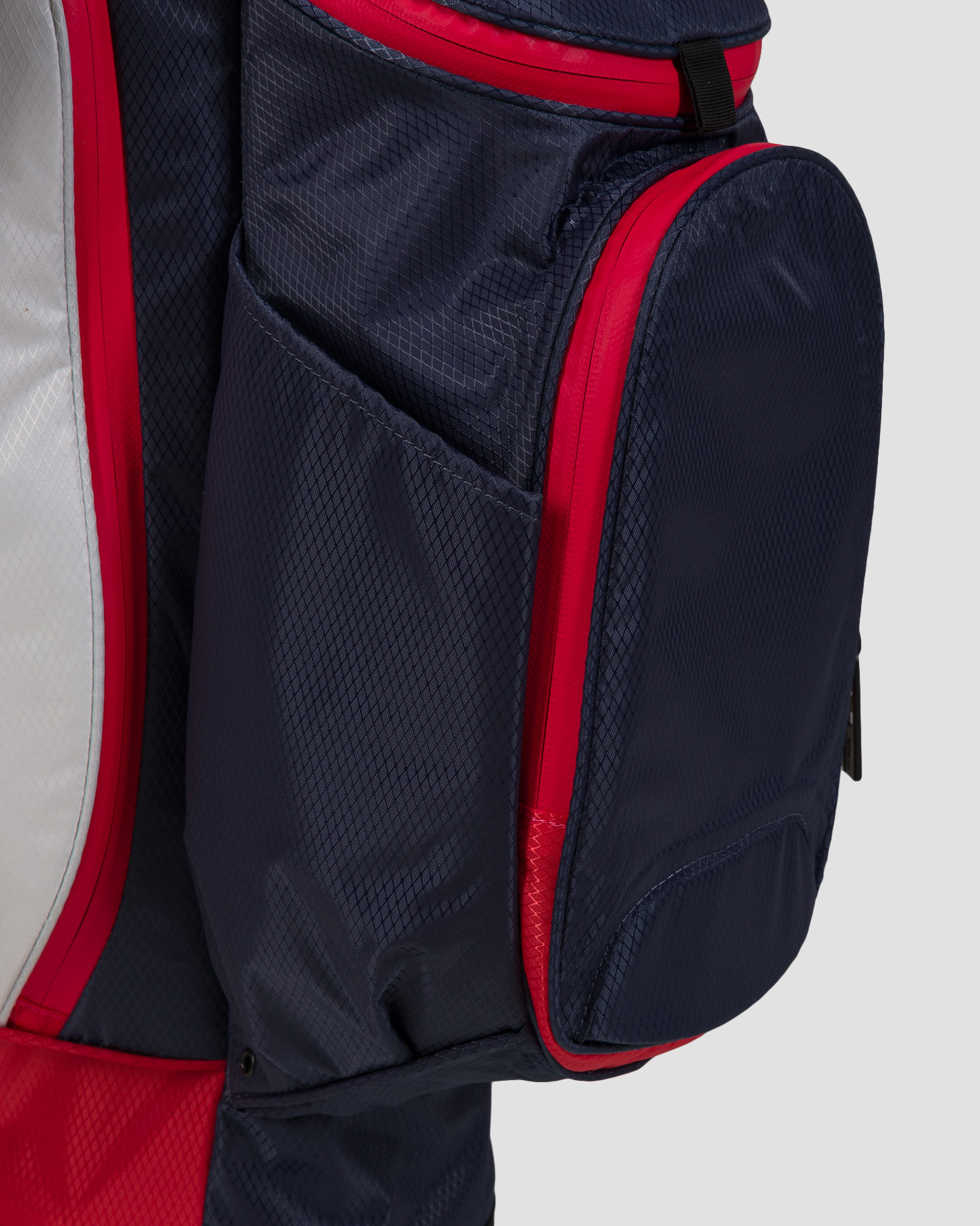 Brašna na golfovou výbavu Titleist Players 4 Stand Stadry v Červenobílém a Tmavě Modrém Barevném Provedení