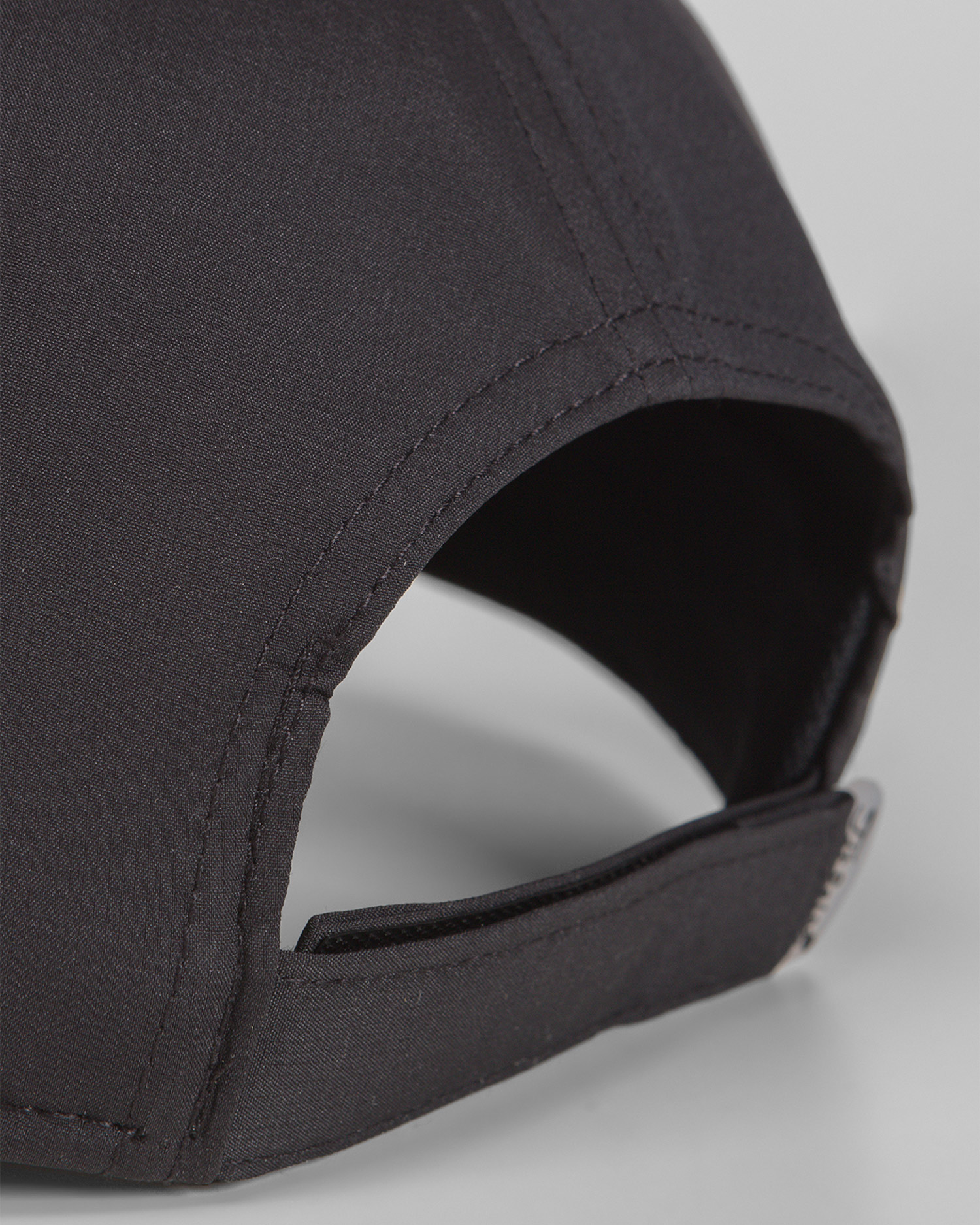 Černá kšiltovka Titleist Players Performance Ball Marker