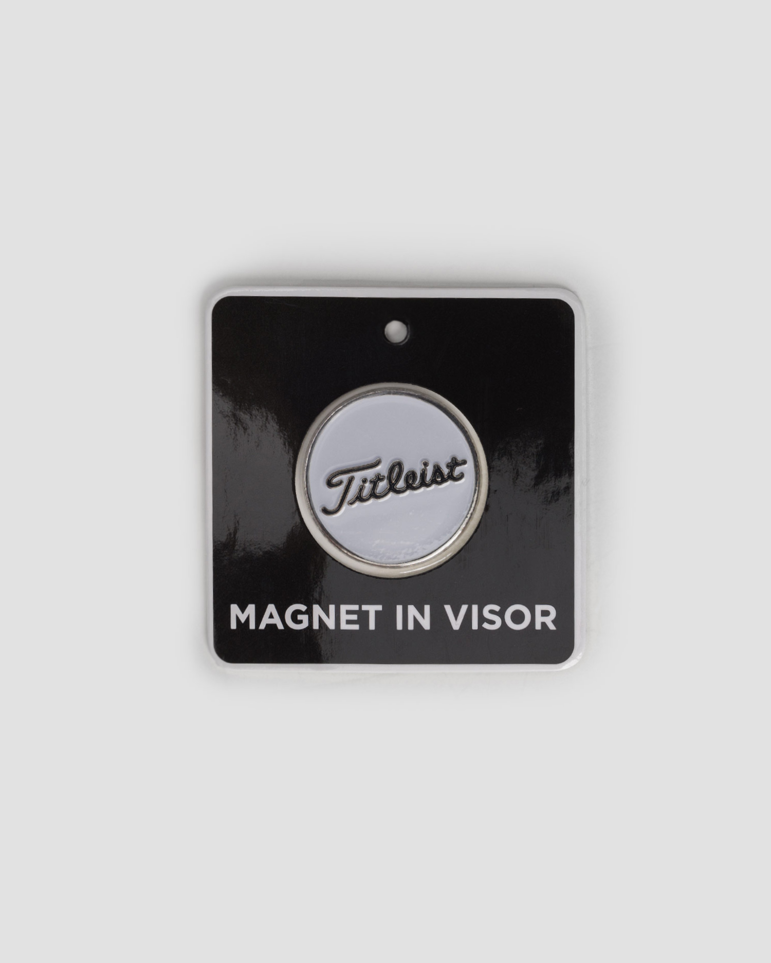 Červená kšiltovka Titleist Players Performance Ball Marker