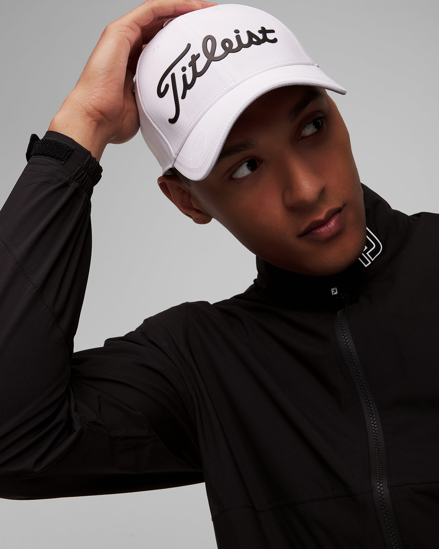 Biała czapka uz daszkiem Titleist Players Performance Ball Marker