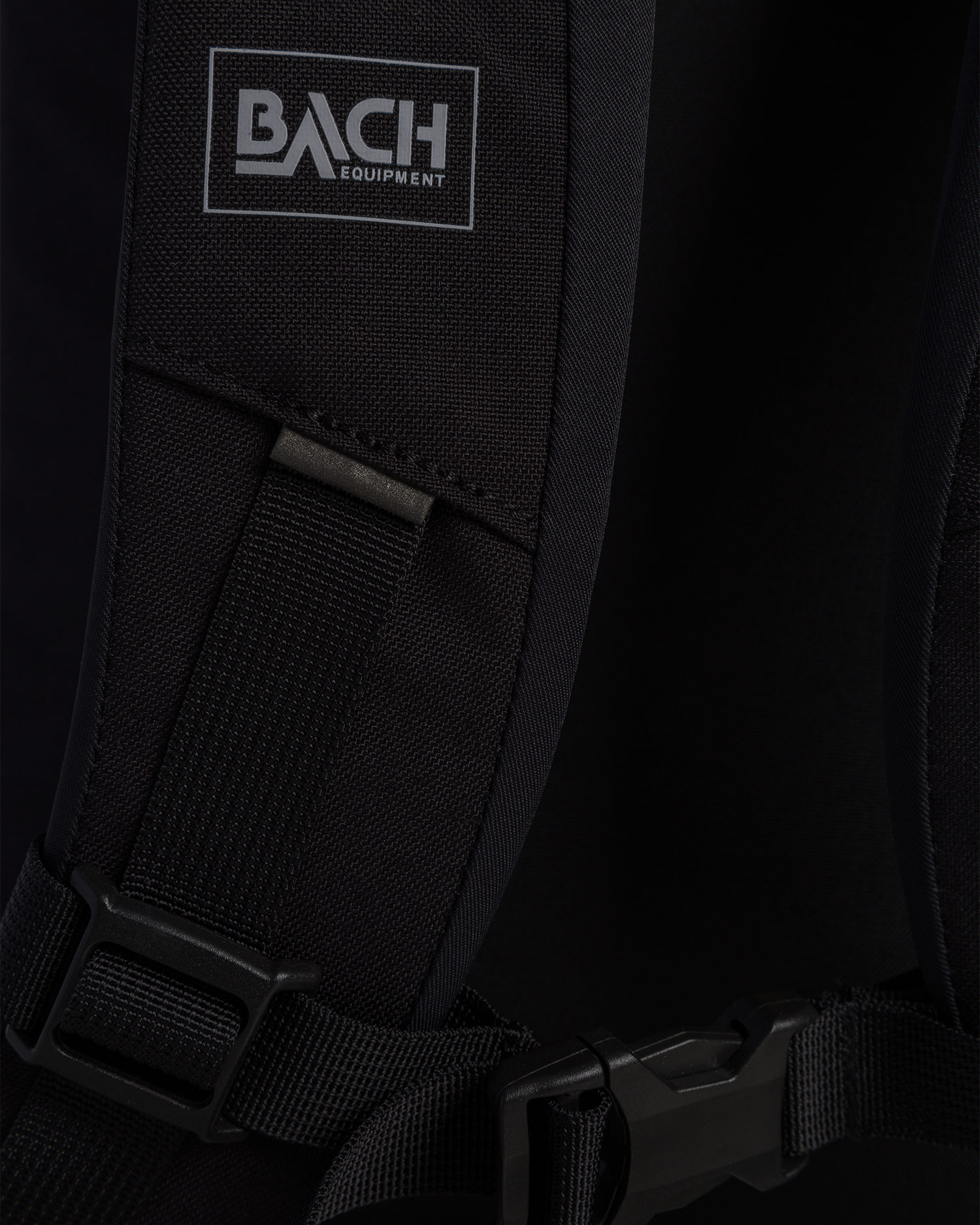 Zaino nero Bach Travelstar 28