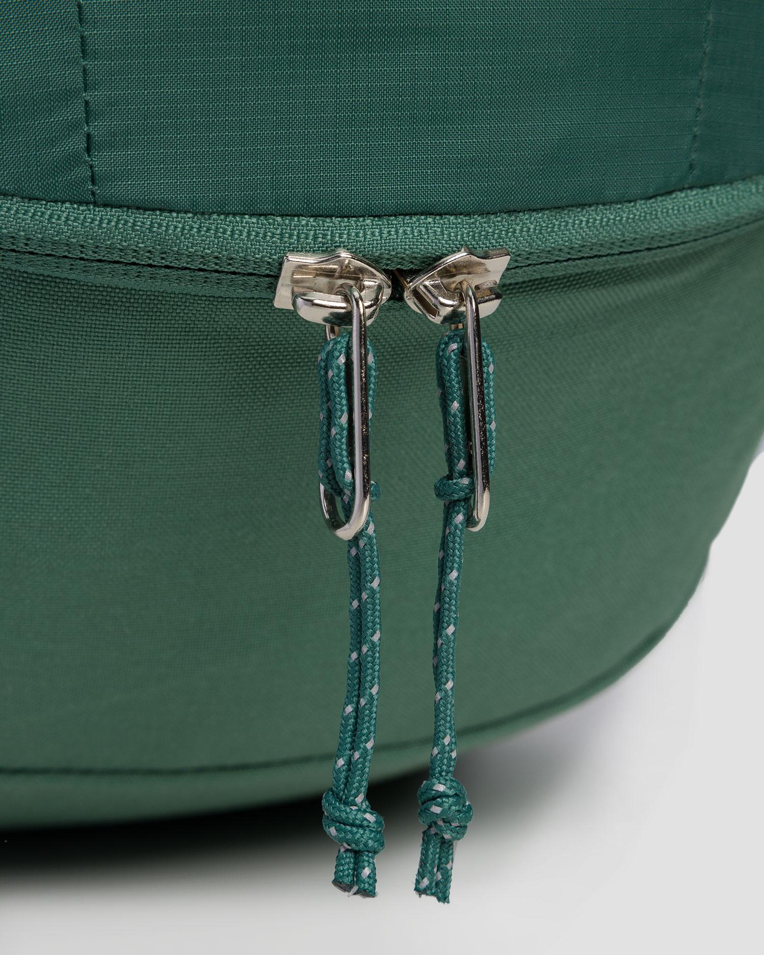 Zelený trekingový batoh Bach Pack Daydream 34 Regular