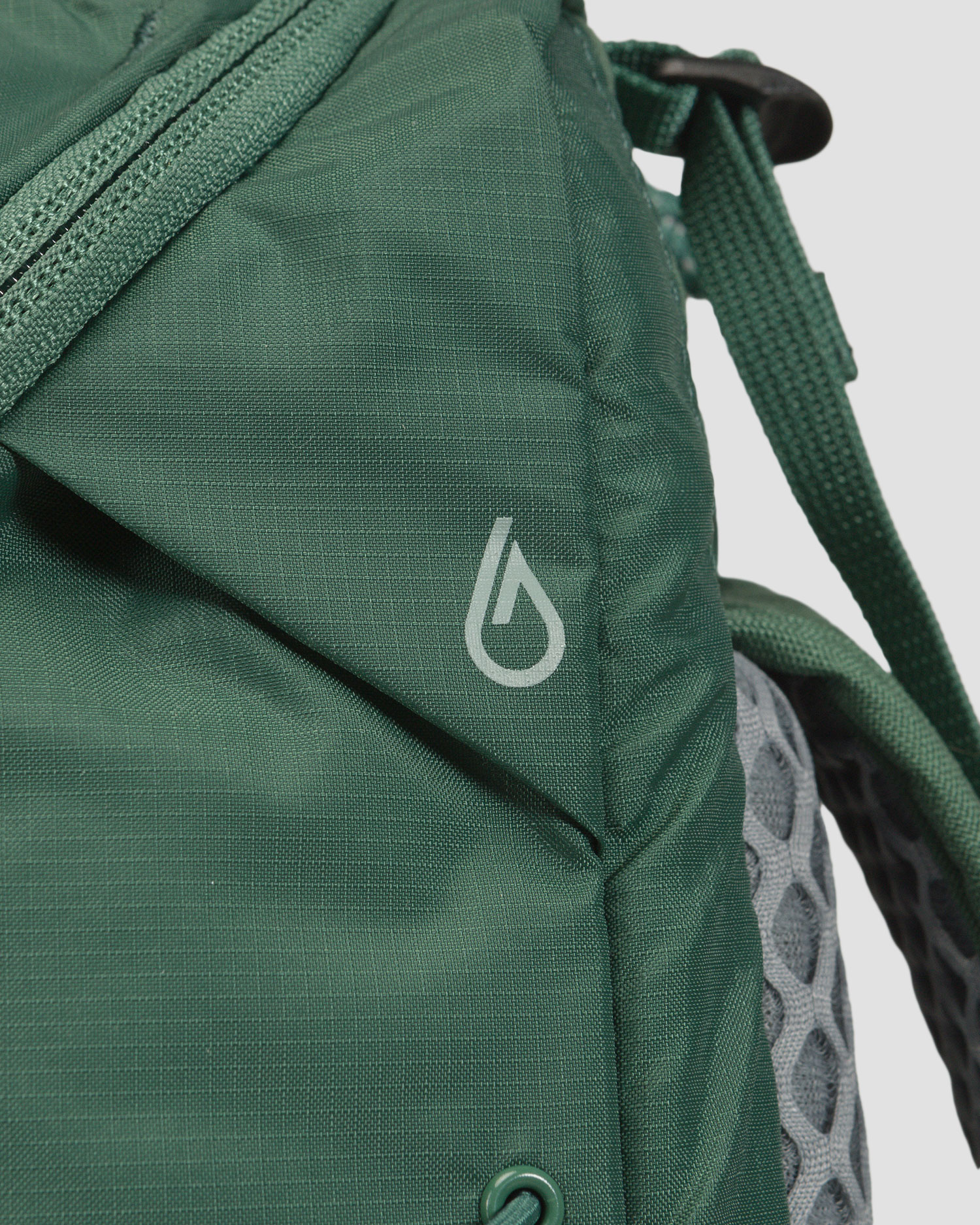 Kompaktný zelený batoh Green Bach Pack Shield 20