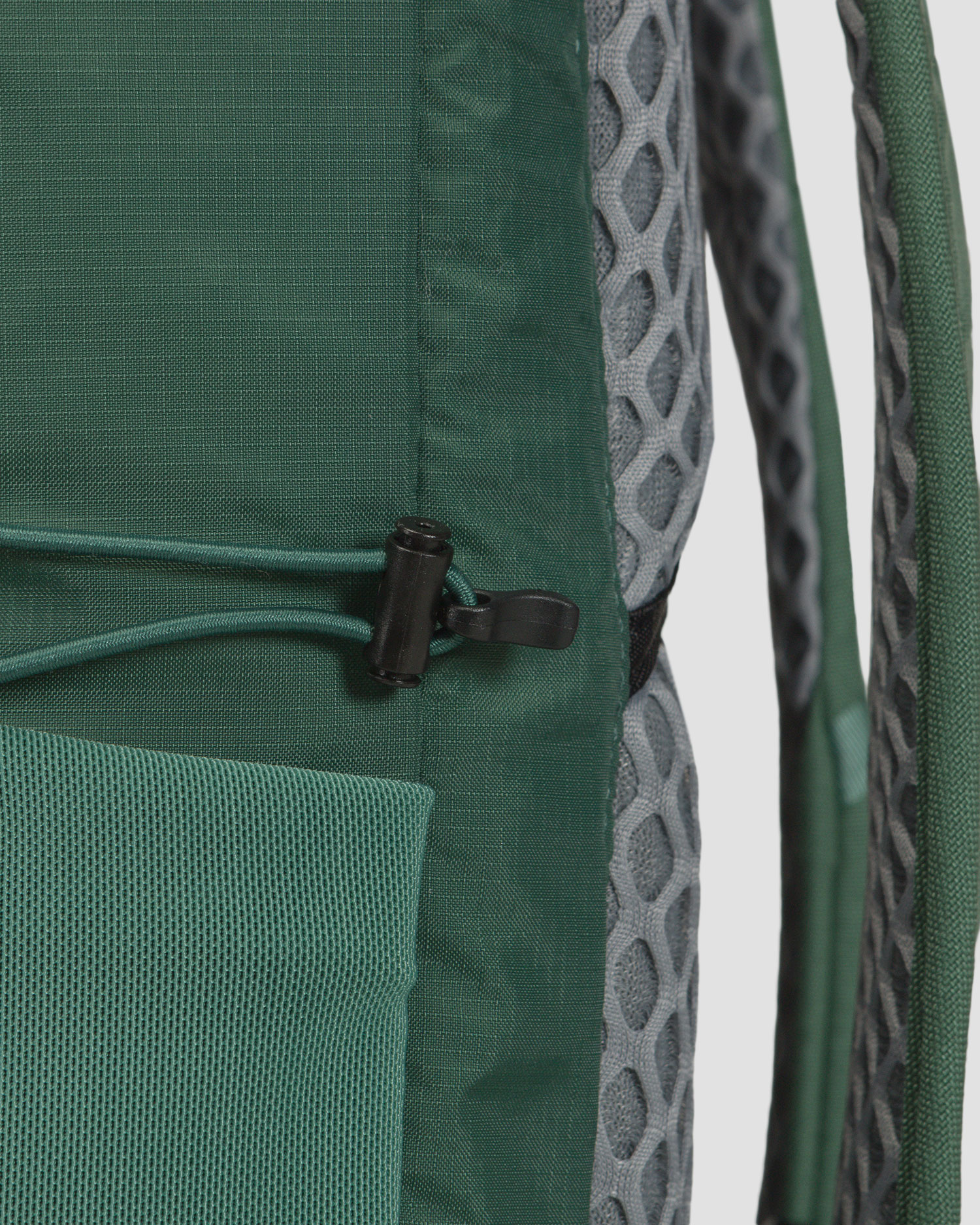 Green compact backpack Bach Pack Shield 20