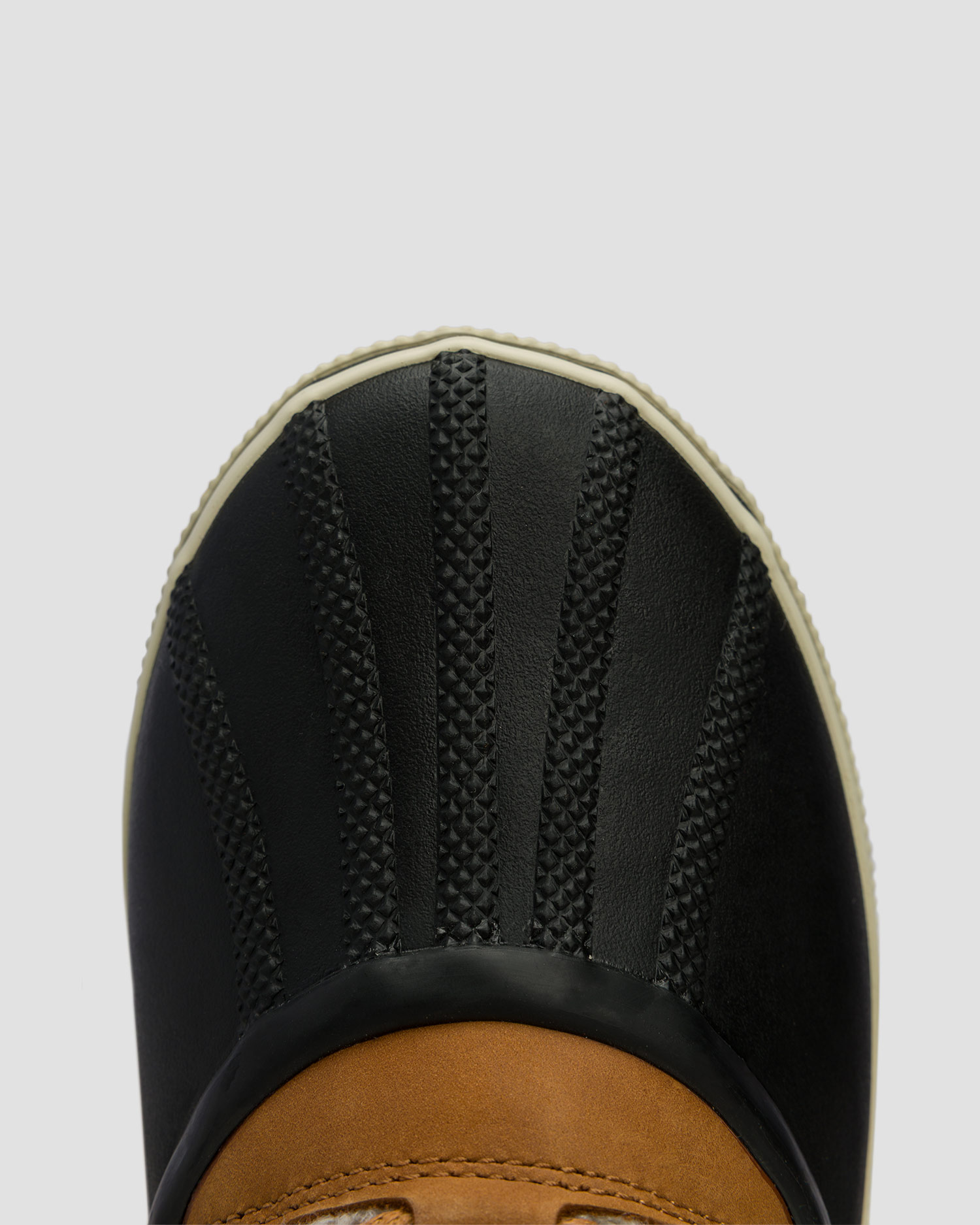 Women's snow boots Sorel Out N About™ Iv Chillz Wp brown and black