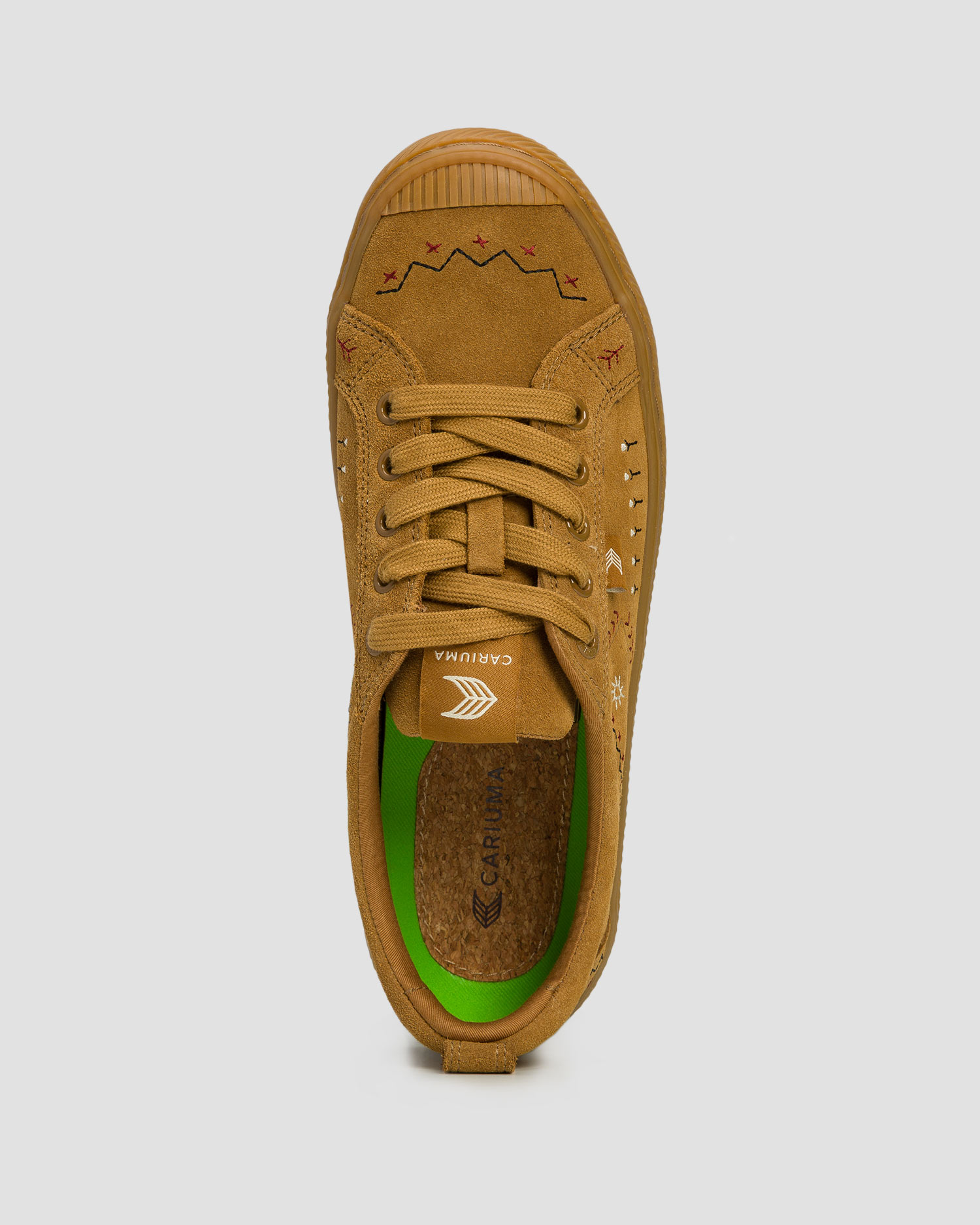 Semišové trampky Cariuma OCA Suede Embroidered All Camel