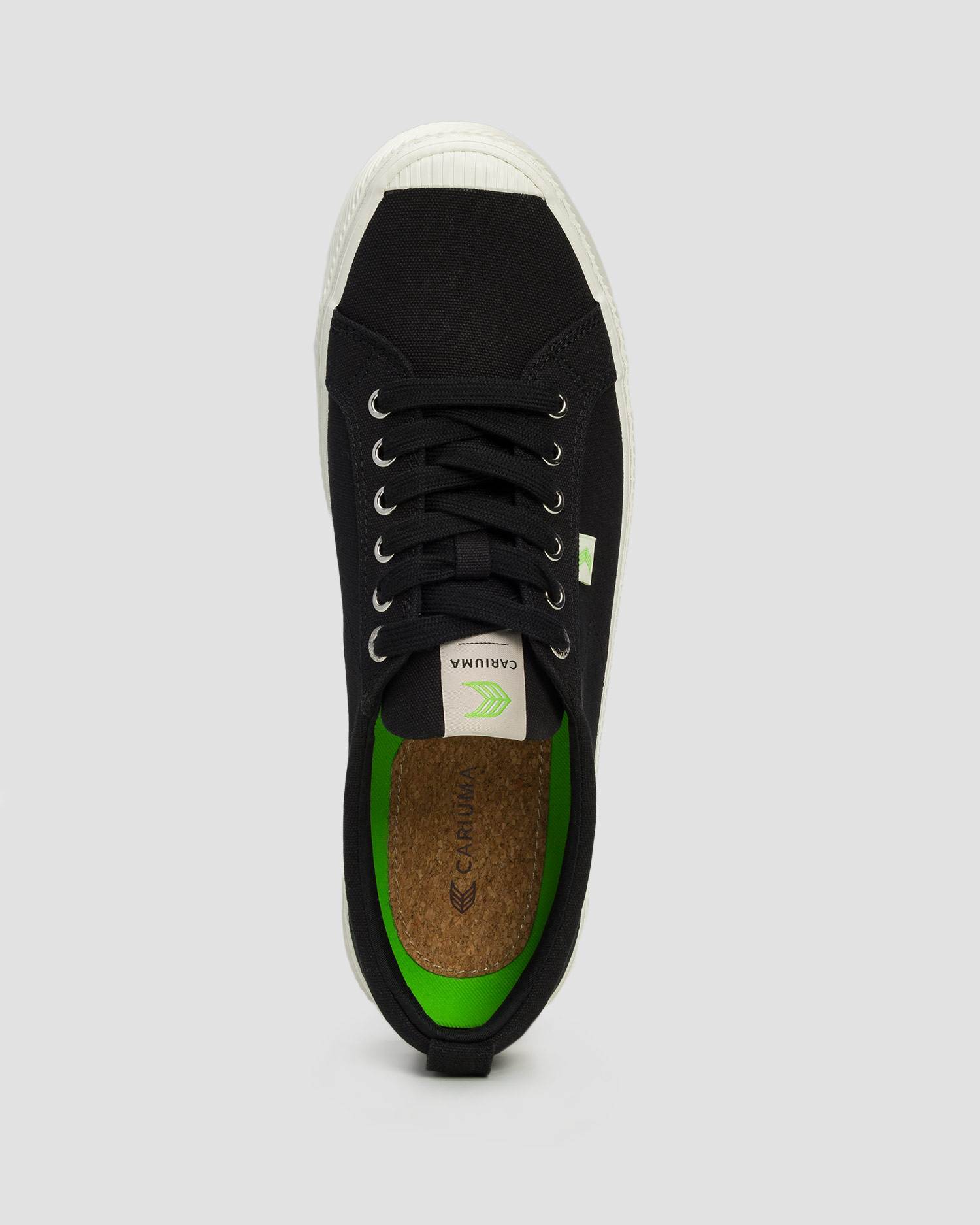 Scarpe da ginnastica da uomo Cariuma OCA Low Black Canvas