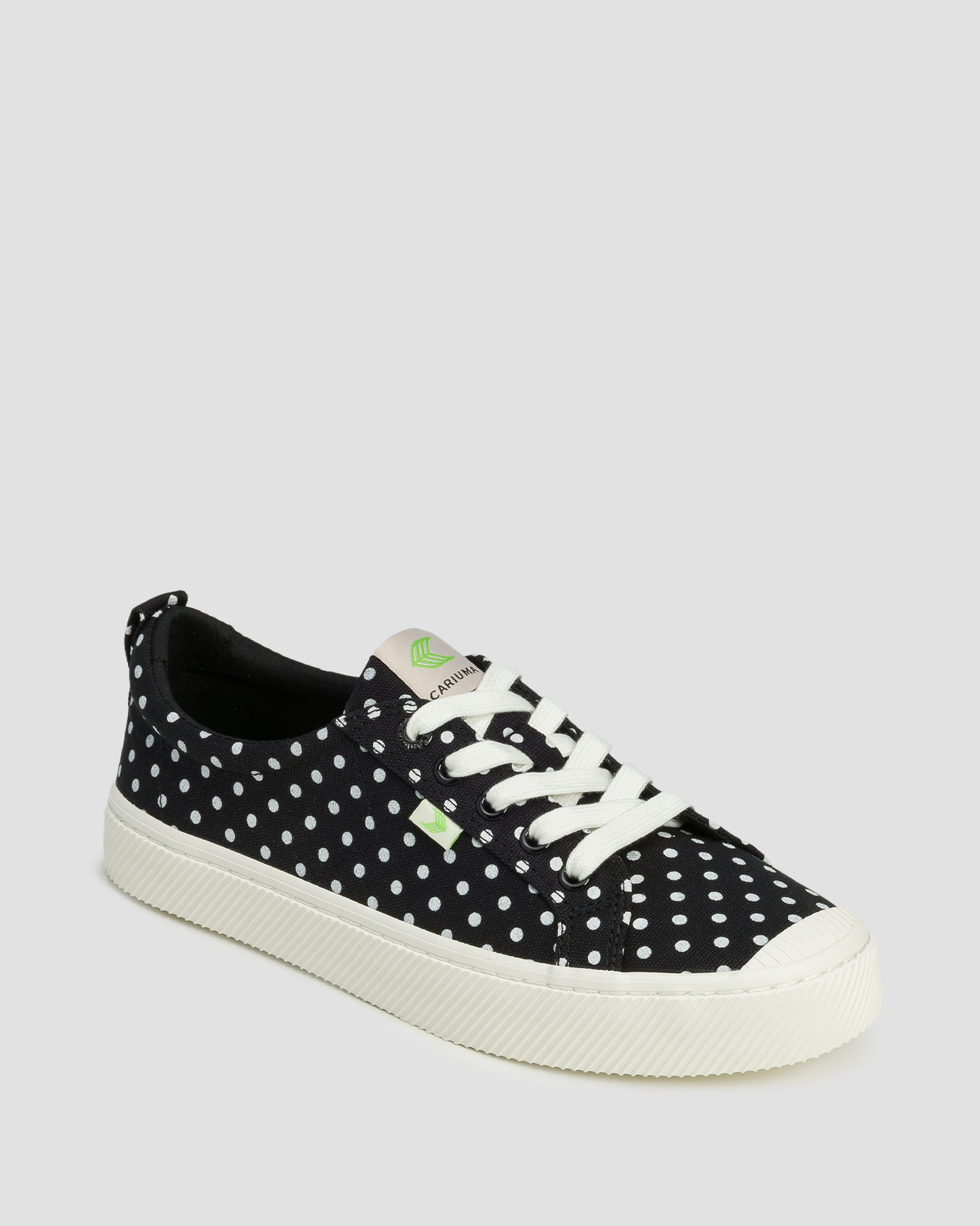 Tenisówki Cariuma OCA Low Polka Dot Black Canvas