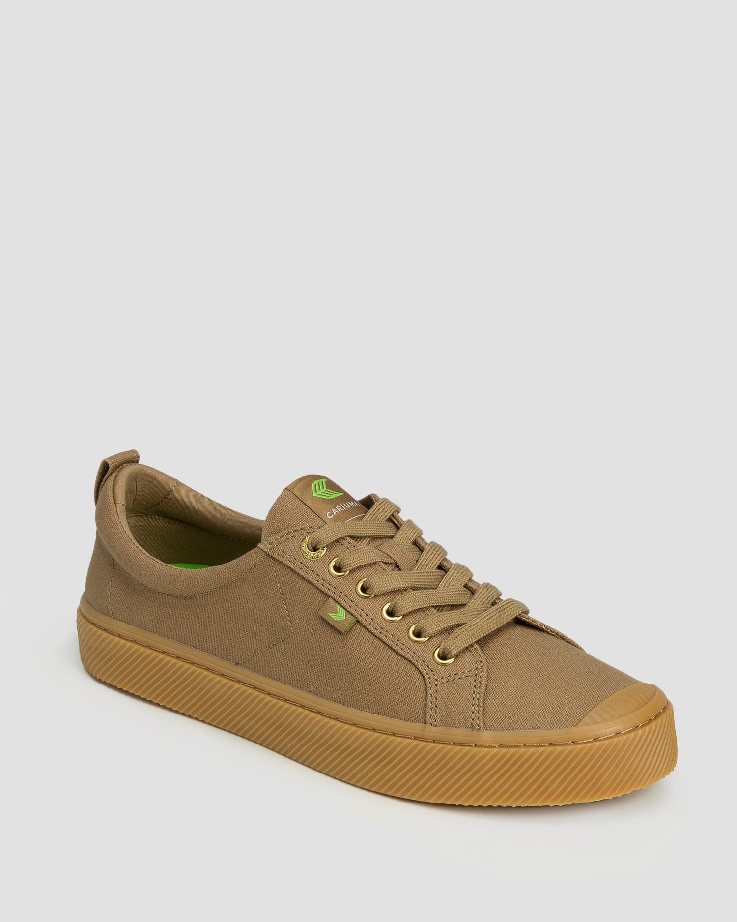 Scarpe da ginnastica da uomo Cariuma OCA Low Gum Burnt Sand Canvas