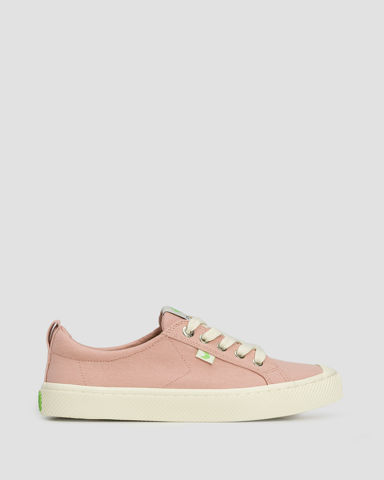 Cariuma OCA Low Rose Canvas Turnschuhe
