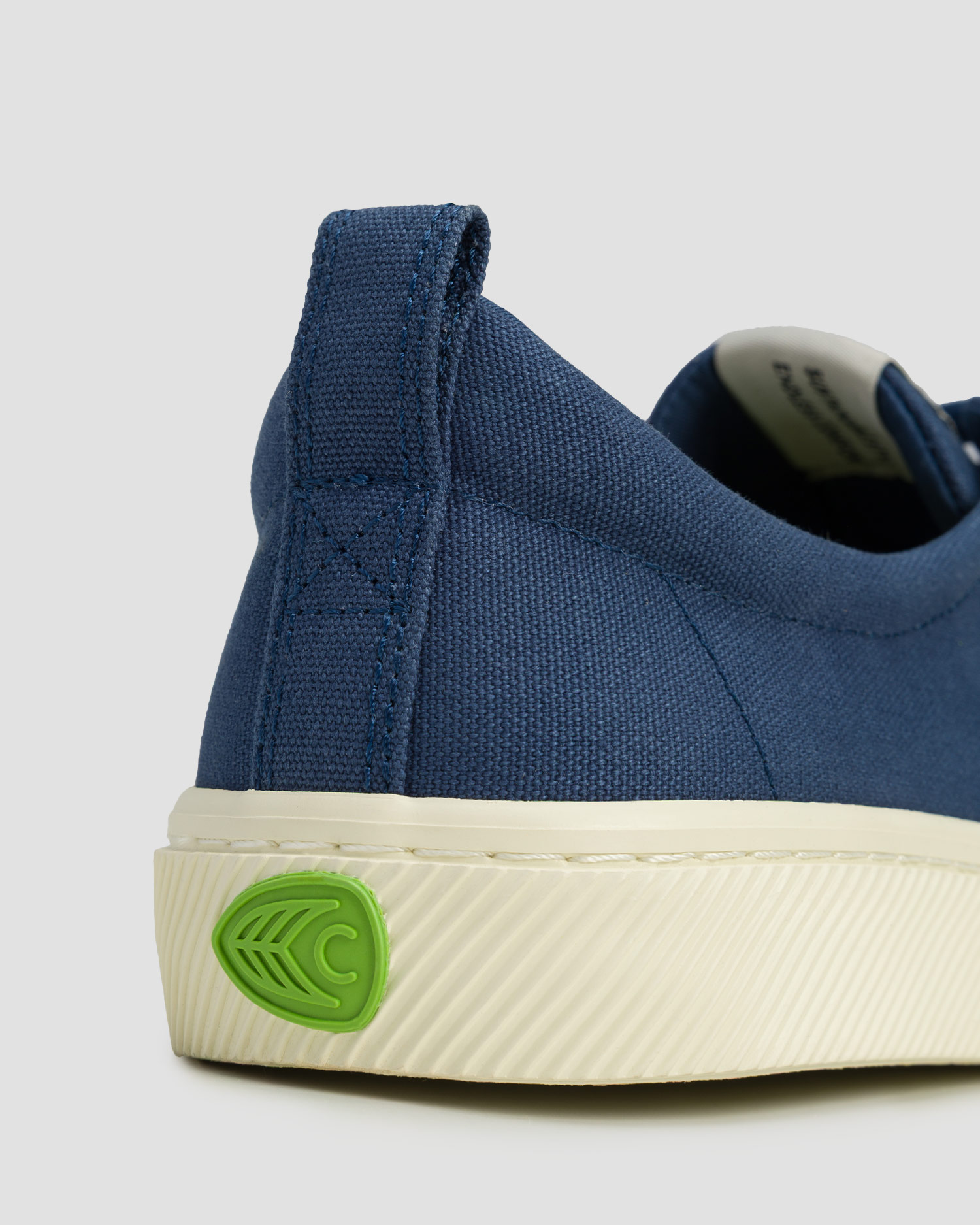 Tenisky Cariuma OCA Low Shadow Blue Canvas Unisex