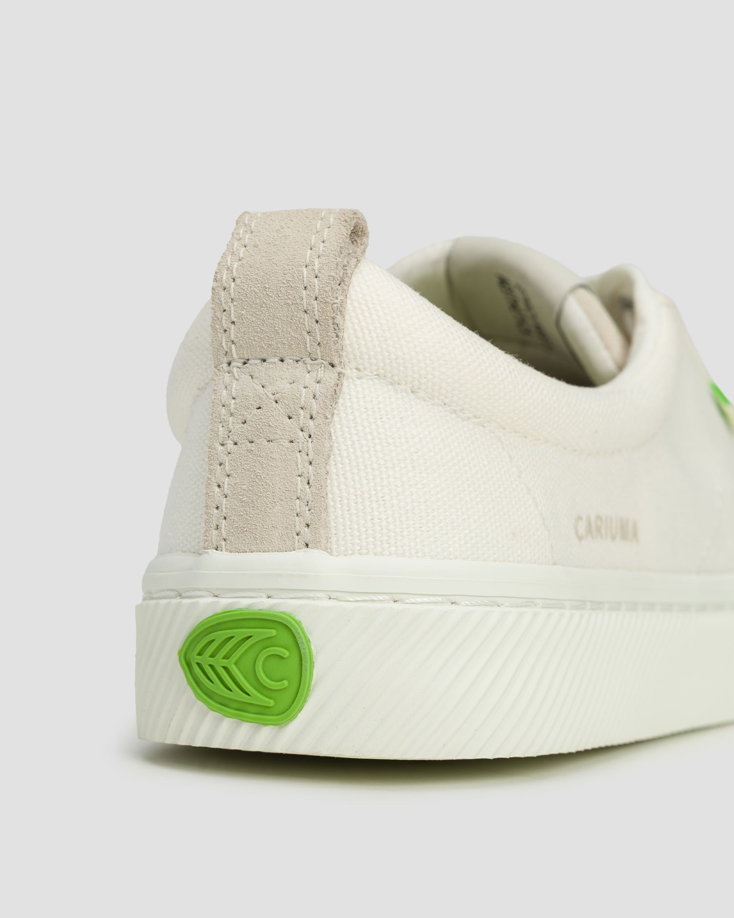 Sneakersy damskie Cariuma OCA Low Off-White Canvas Suede