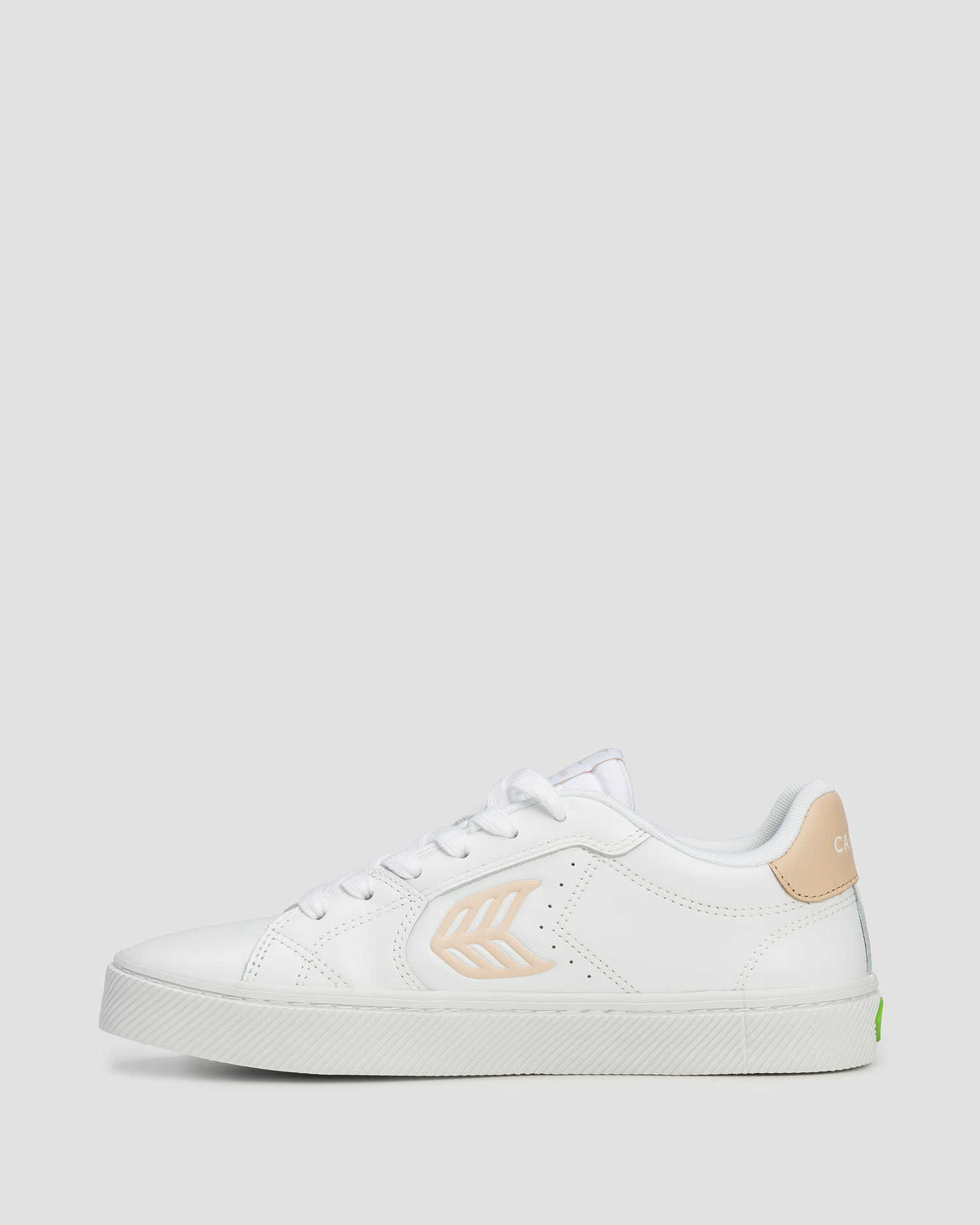 Adidași din piele pentru femei Cariuma Salvas White Leather Sand Logo