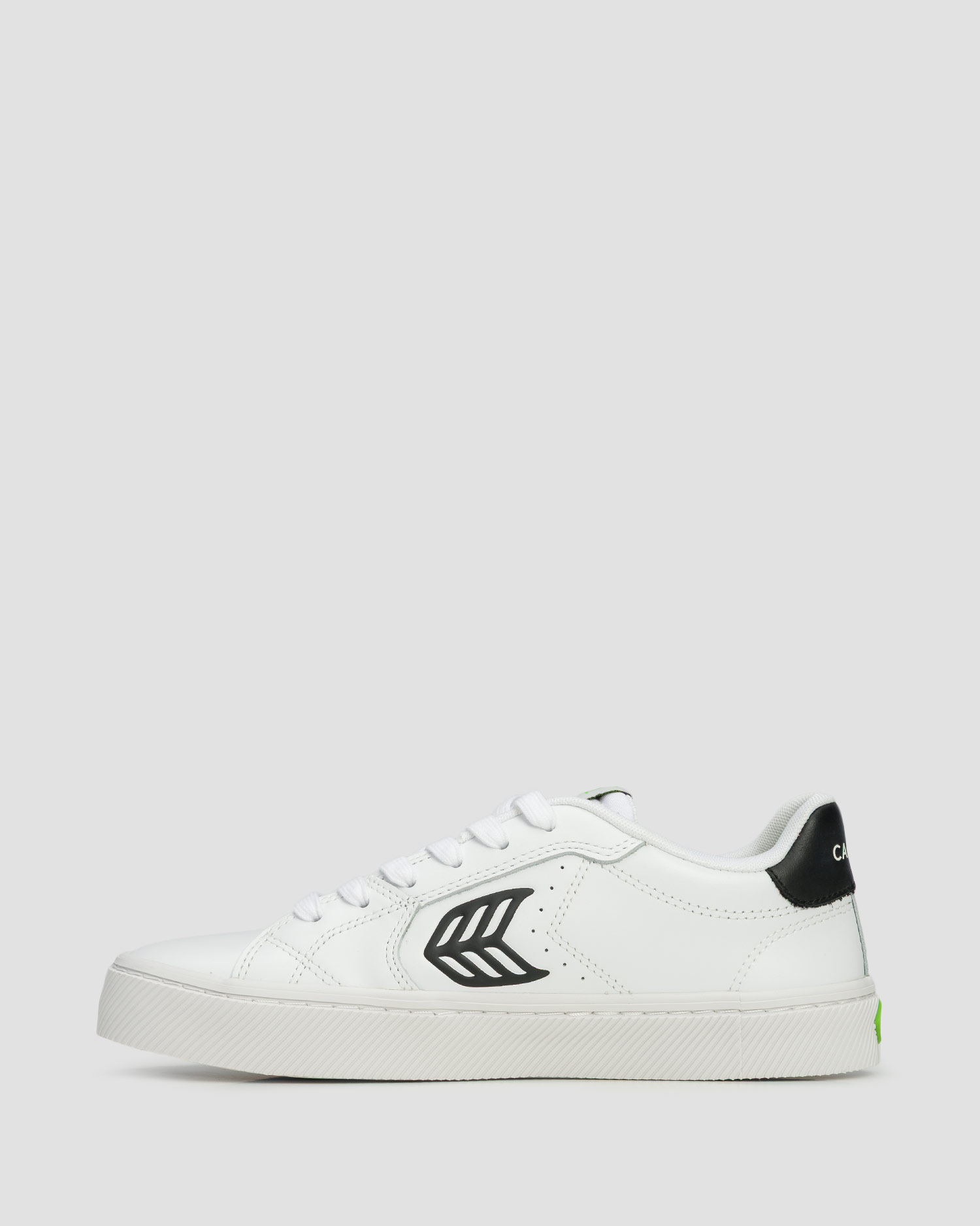Adidași Cariuma Salvas White Leather Black Logo Unisex