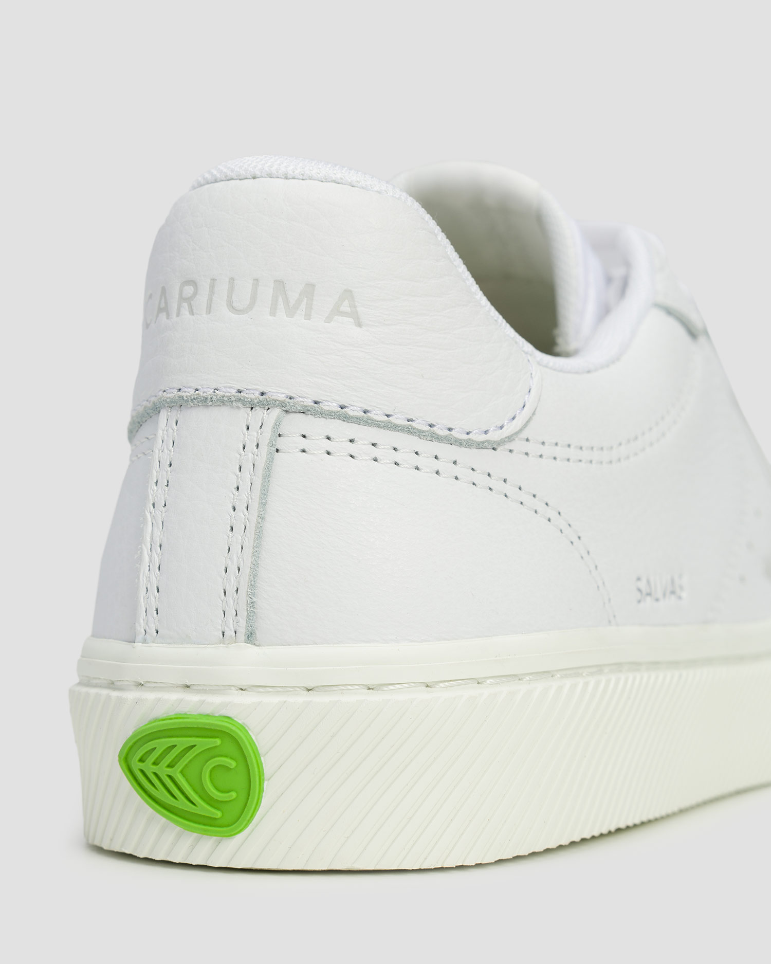 Sneakers in pelle Cariuma Salvas White Leather Ice Logo Unisex