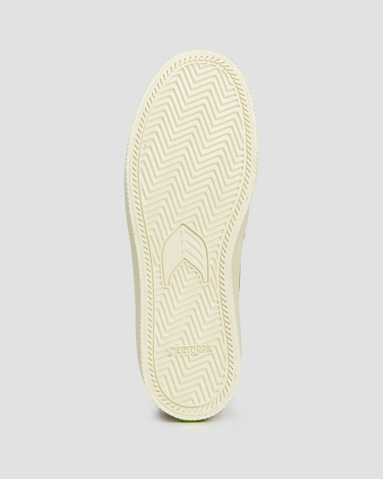 Loafer in camoscio Cariuma Caju Loafer Camel Suede Unisex