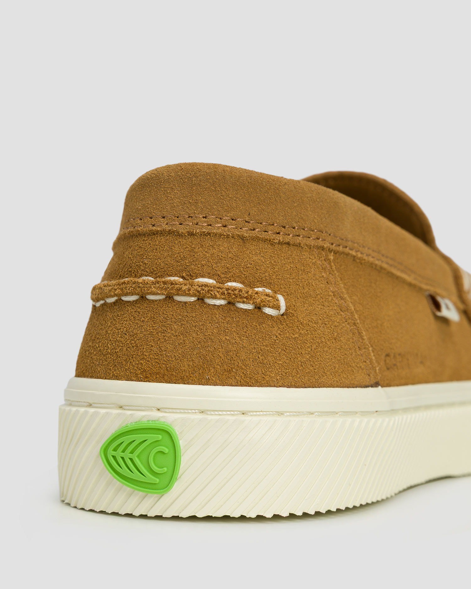 Pantofi laofers din piele de căprioară Cariuma Caju Loafer Camel Suede Unisex