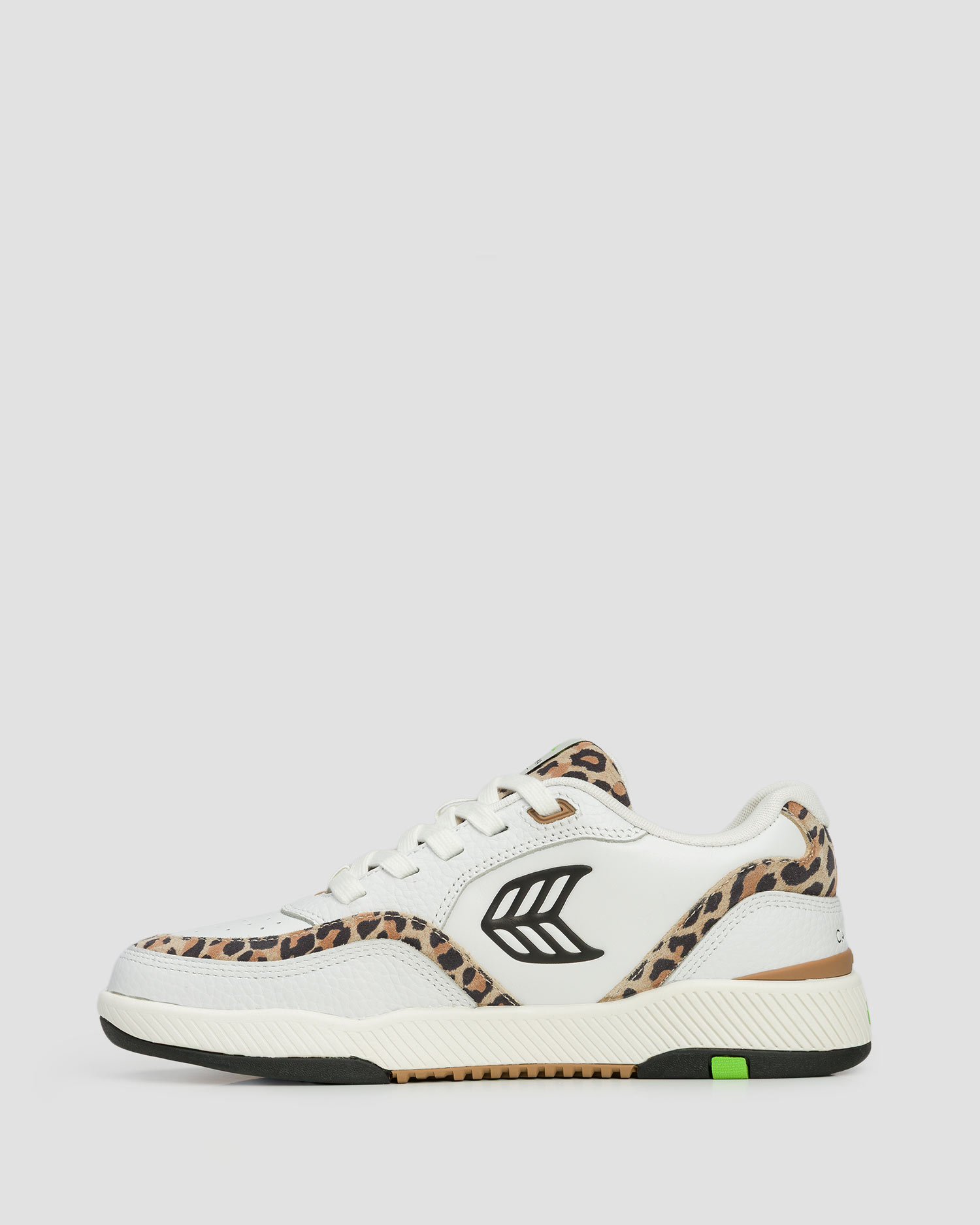 Sneakersy damskie skórzane Cariuma Uba White Leather Leopard Print Suede Black