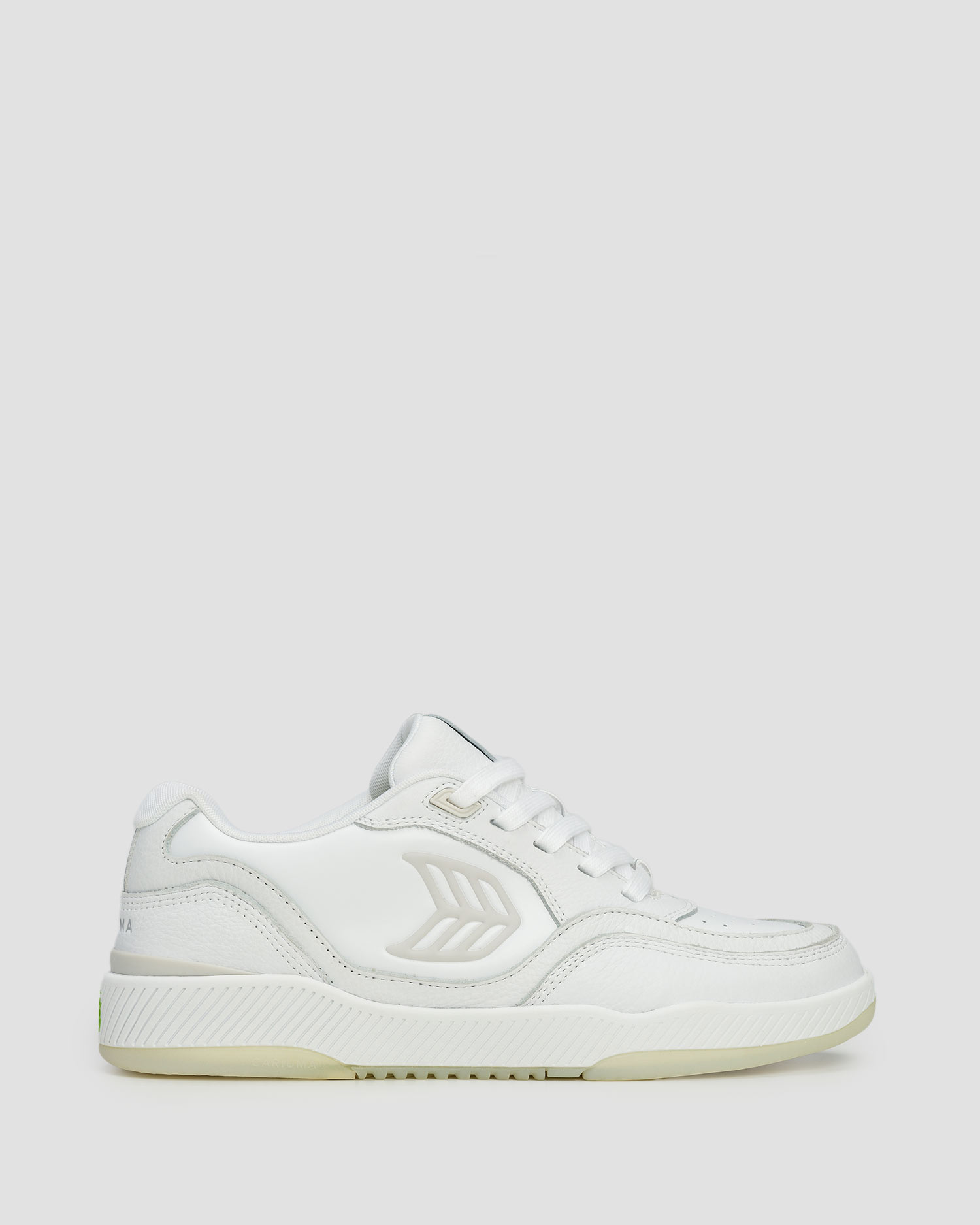 Sneakers Cariuma Uba White Leather Ice Logo Unisex