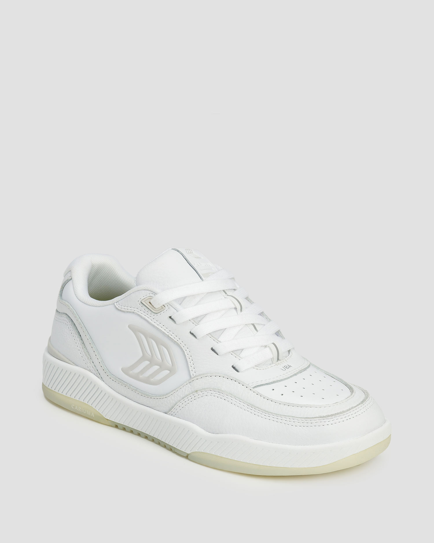Chaussures de sport pour hommes Cariuma Uba White Leather Ice Logo