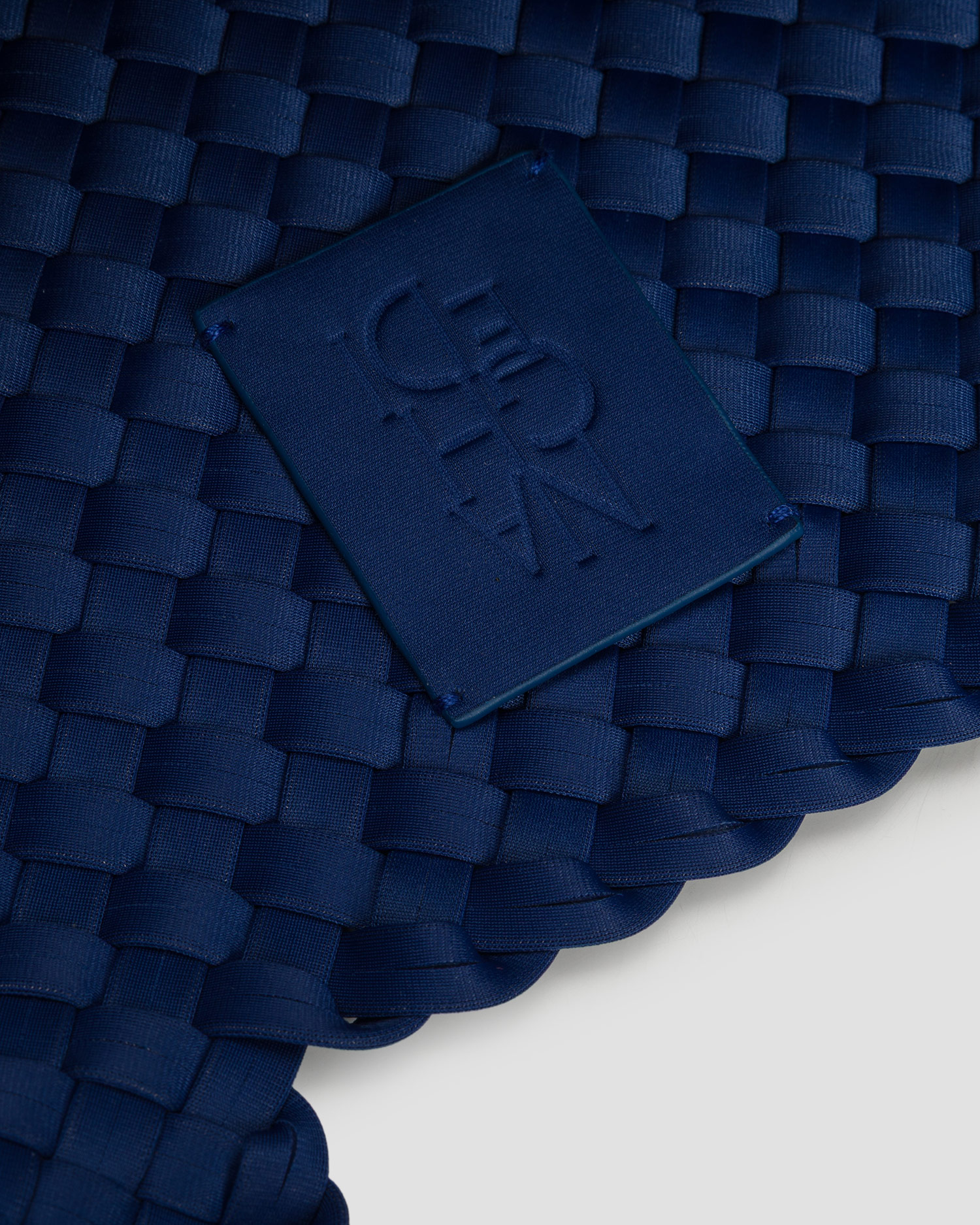 Naghedi St Barths Small Tote Handgewebte Tasche in Blau